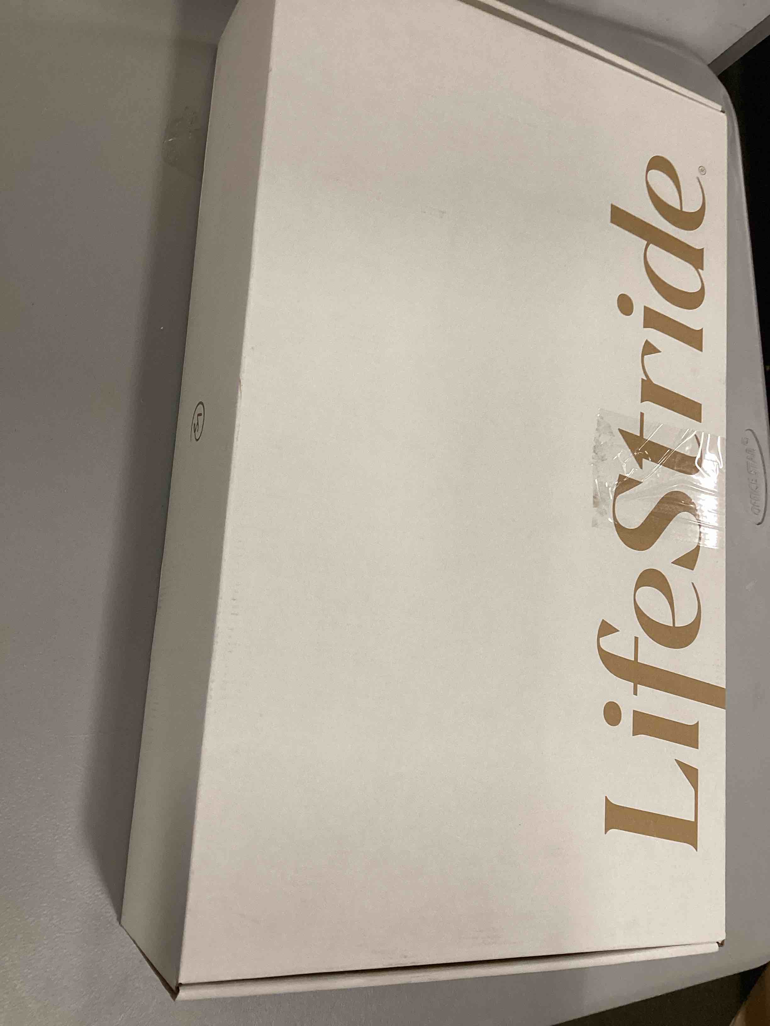 https://s3.amazonaws.com/lotting-images-prod/bidfta/BRN3431796_1751385362605.jpeg