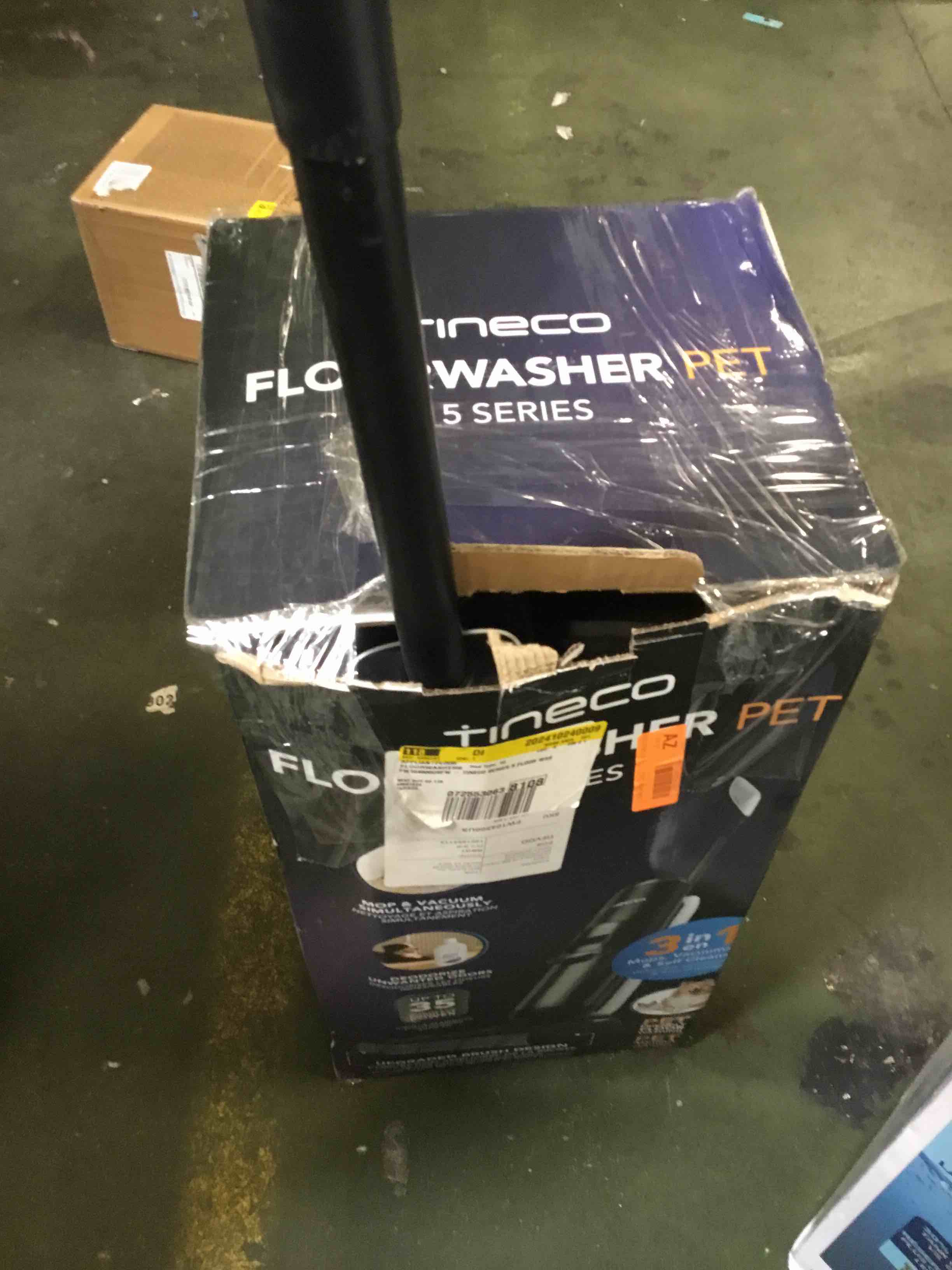 https://s3.amazonaws.com/lotting-images-prod/bidfta/BRN3435217_1750264718097.jpeg