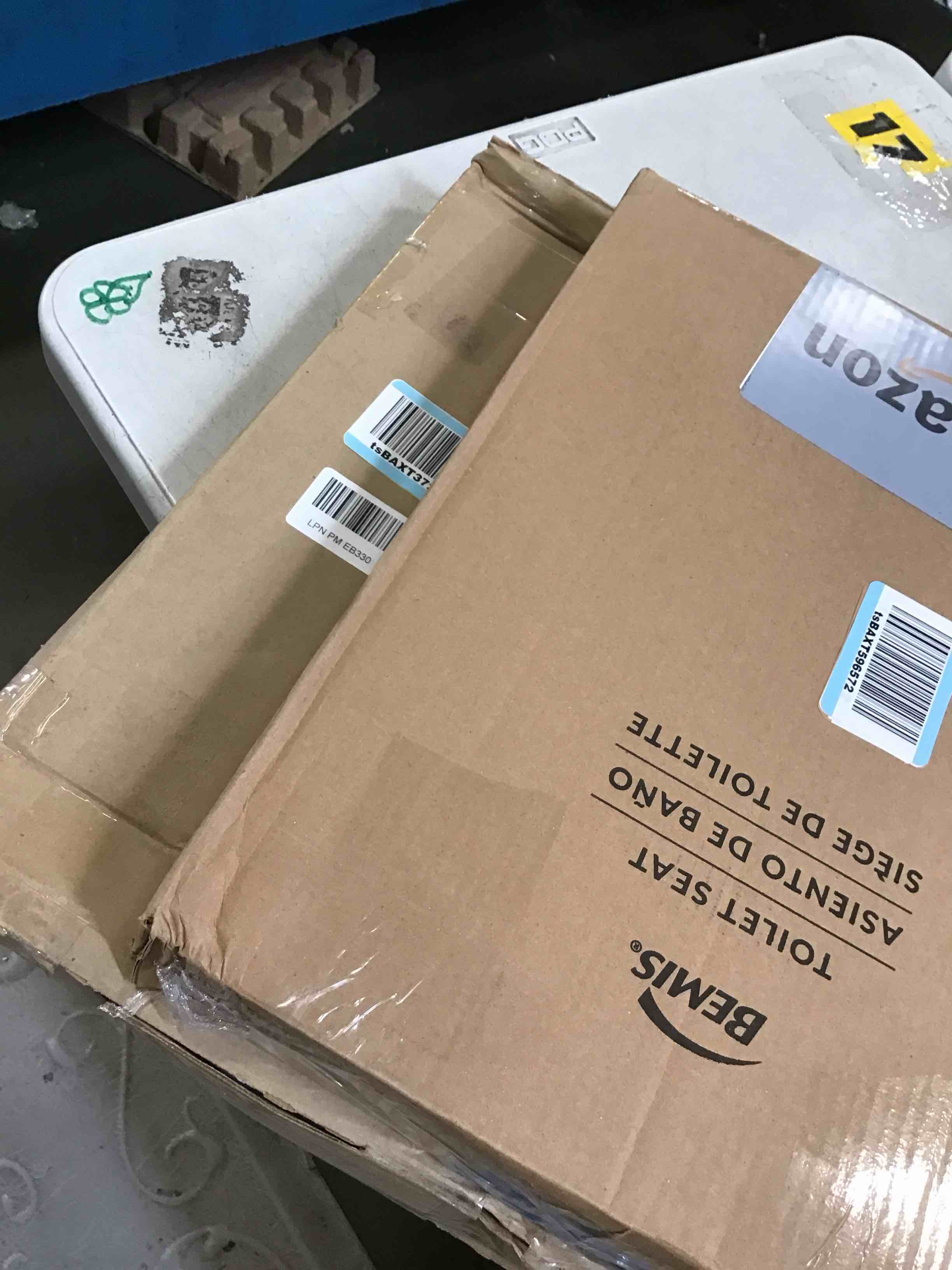 https://s3.amazonaws.com/lotting-images-prod/bidfta/BRN3435275_1750276699519.jpeg