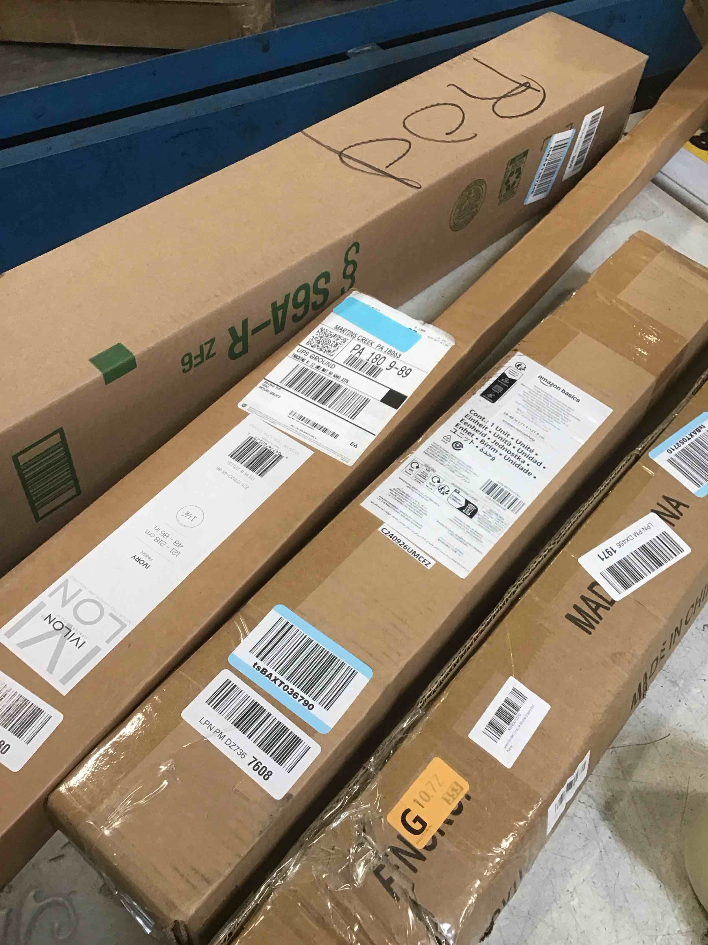https://s3.amazonaws.com/lotting-images-prod/bidfta/BRN3435497_1750362649436.jpeg