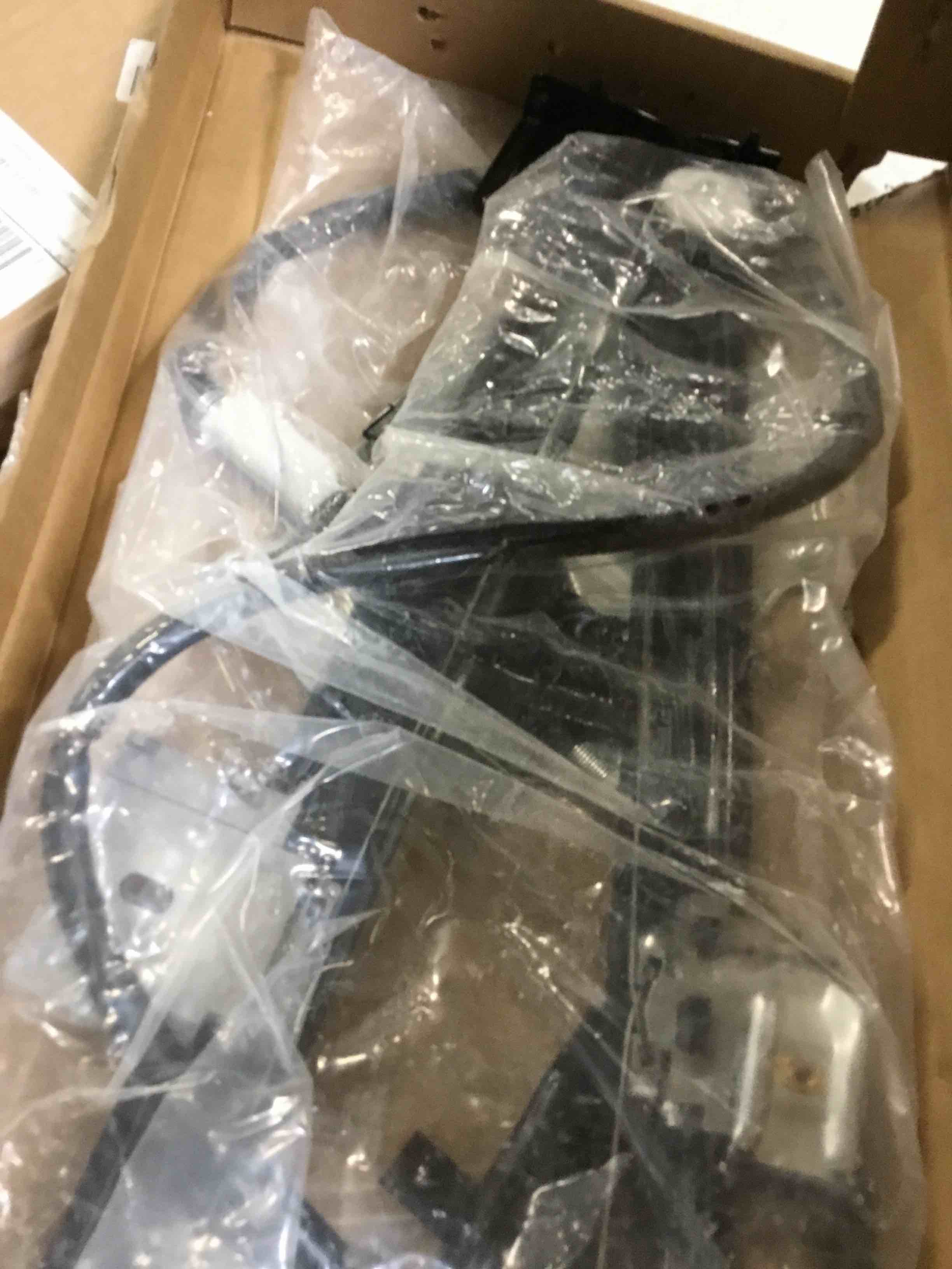 https://s3.amazonaws.com/lotting-images-prod/bidfta/BRN3435995_1750531897830.jpeg