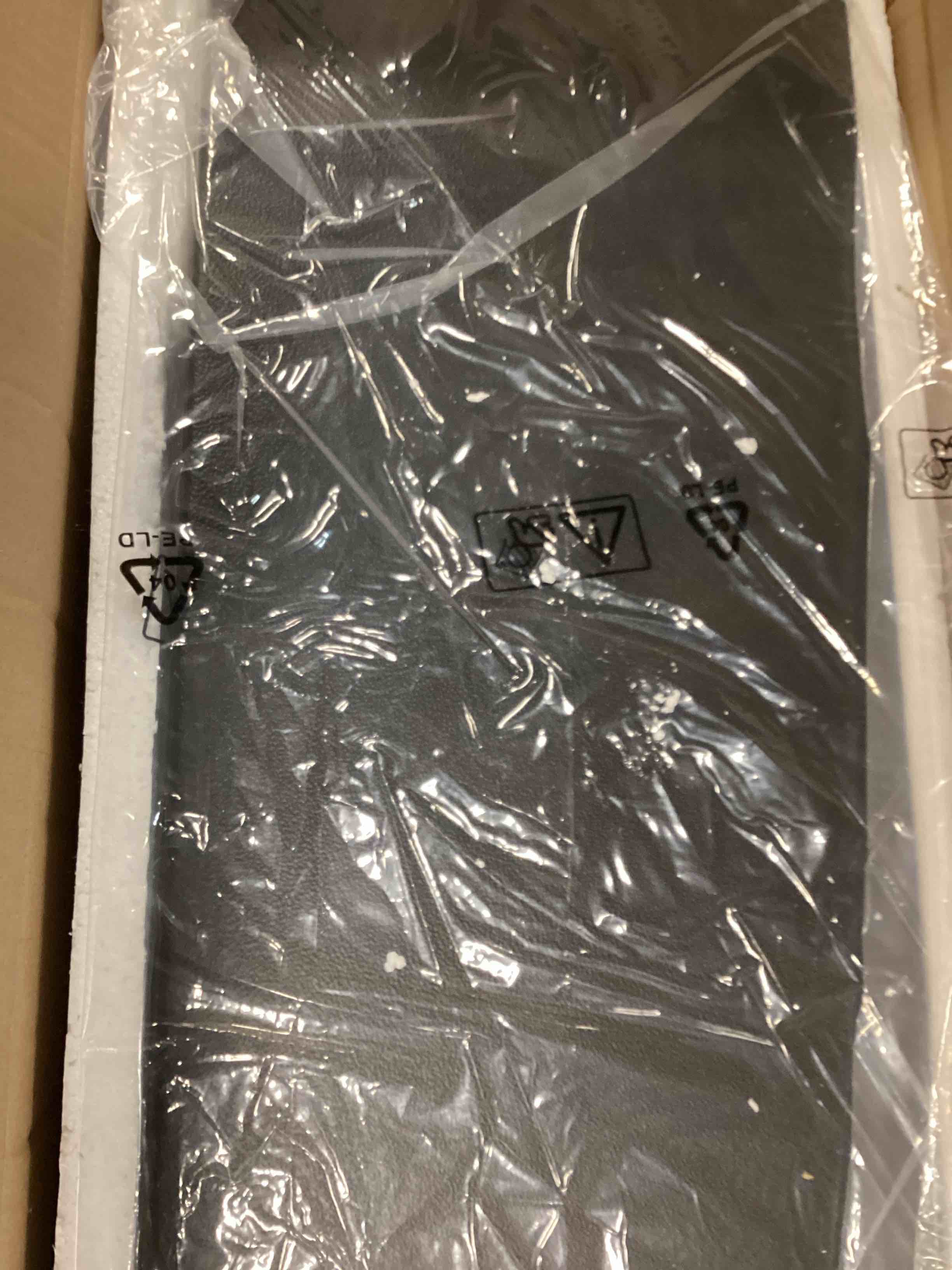 https://s3.amazonaws.com/lotting-images-prod/bidfta/BRN3439323_1749908968585.jpeg