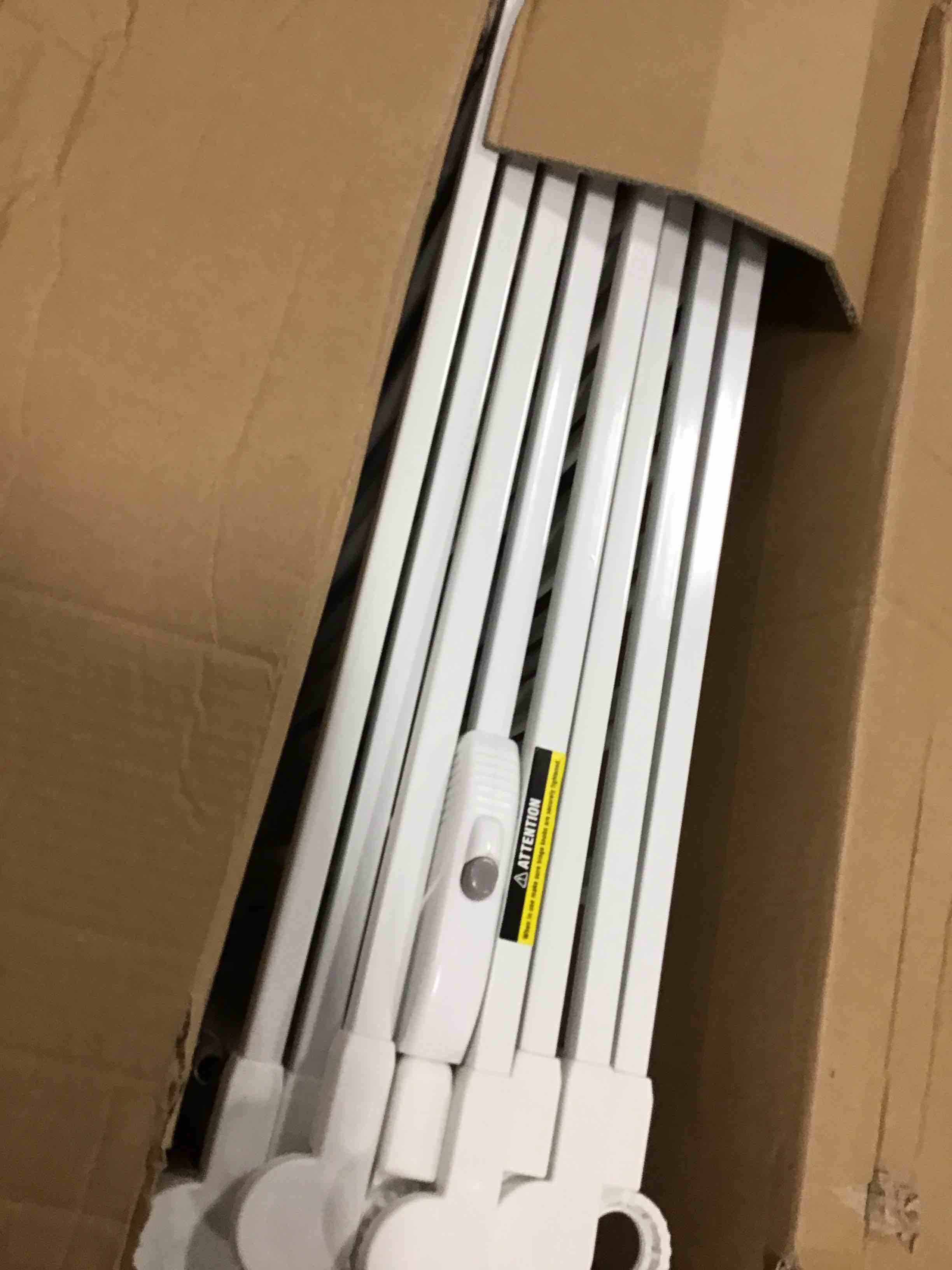https://s3.amazonaws.com/lotting-images-prod/bidfta/BRN3443039_1749901677547.jpeg