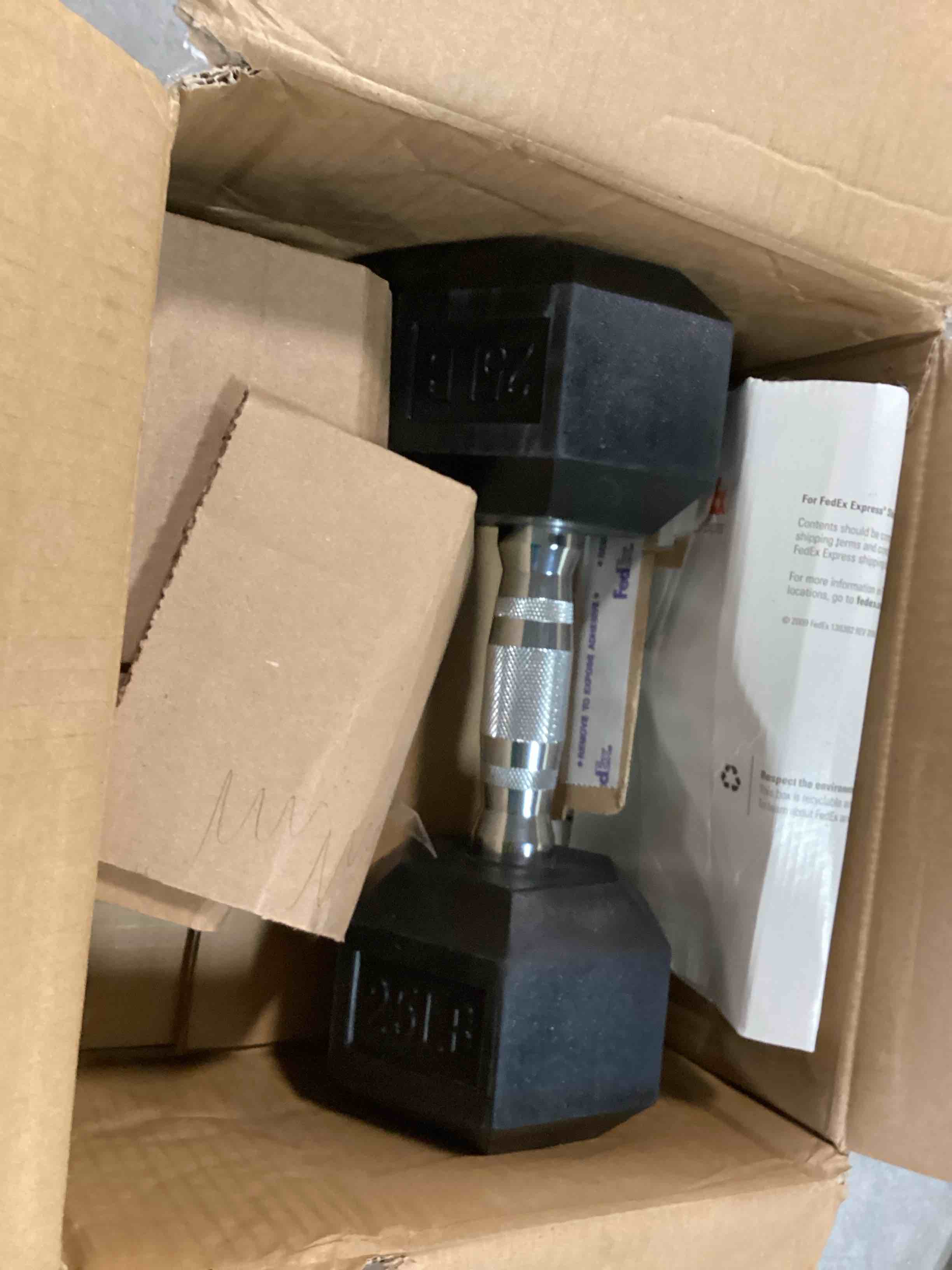 https://s3.amazonaws.com/lotting-images-prod/bidfta/BRN3444706_1750336299051.jpeg