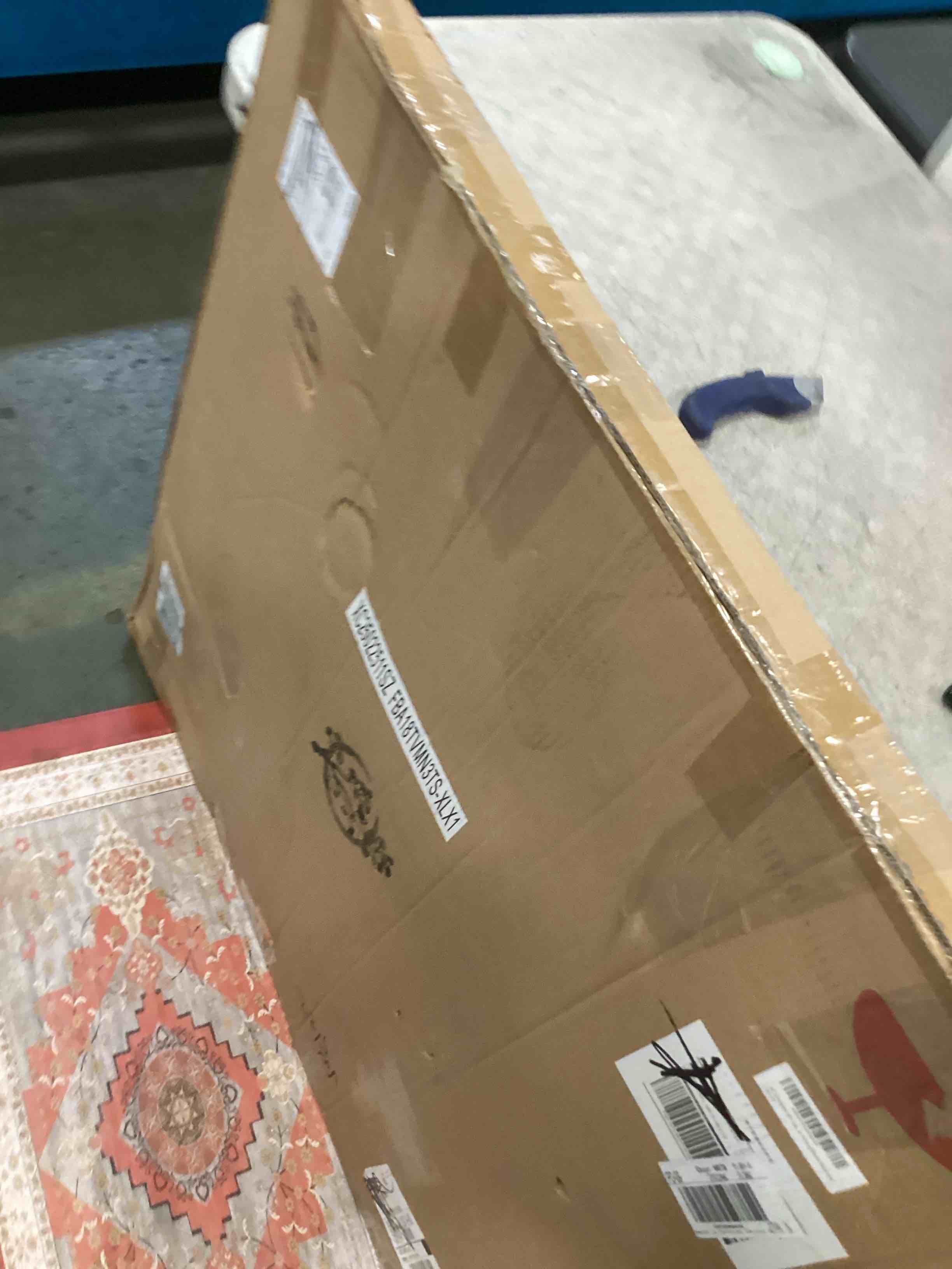 https://s3.amazonaws.com/lotting-images-prod/bidfta/BRN3445409_1750507499085.jpeg