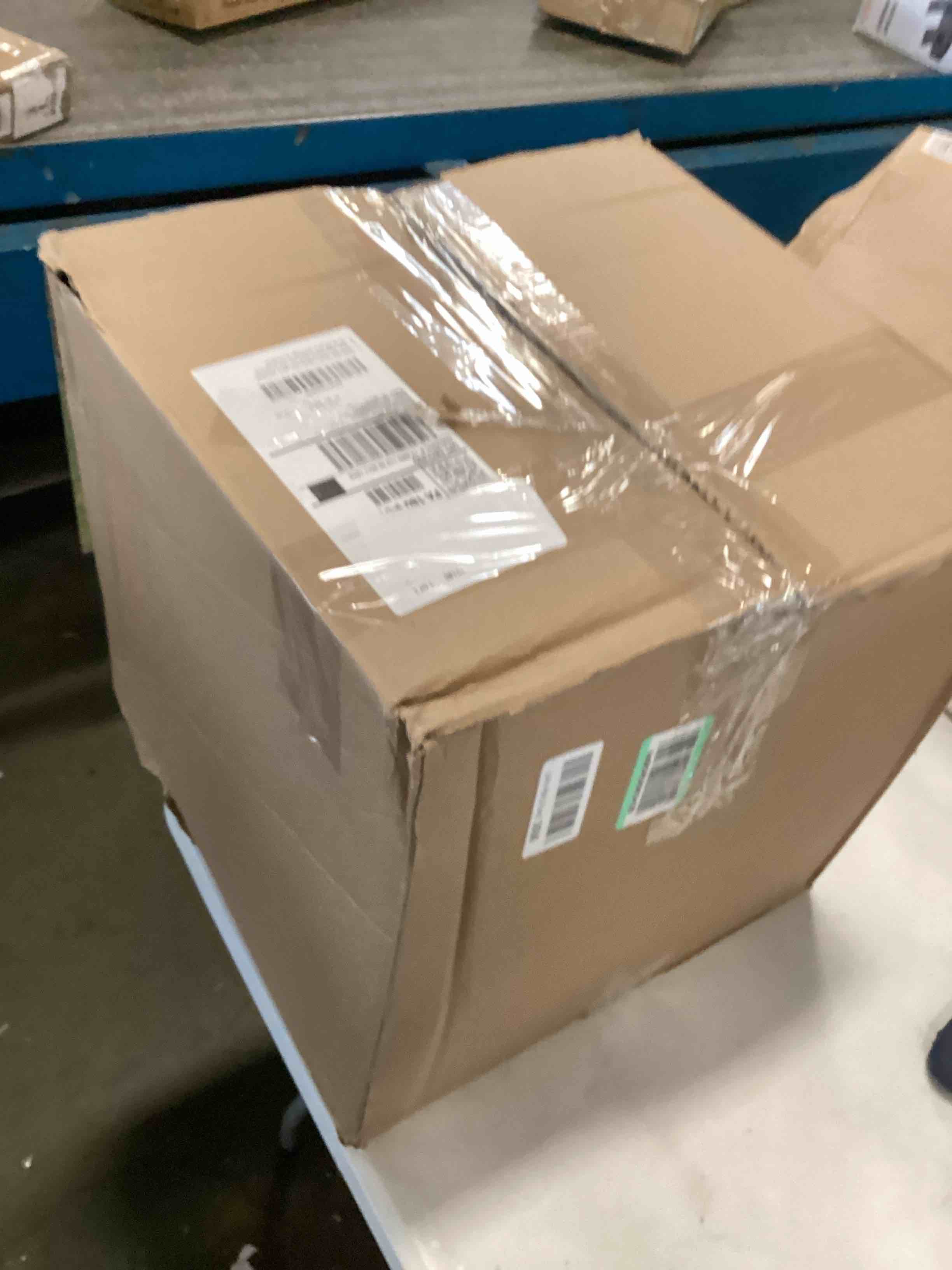https://s3.amazonaws.com/lotting-images-prod/bidfta/BRN3445987_1751034943314.jpeg