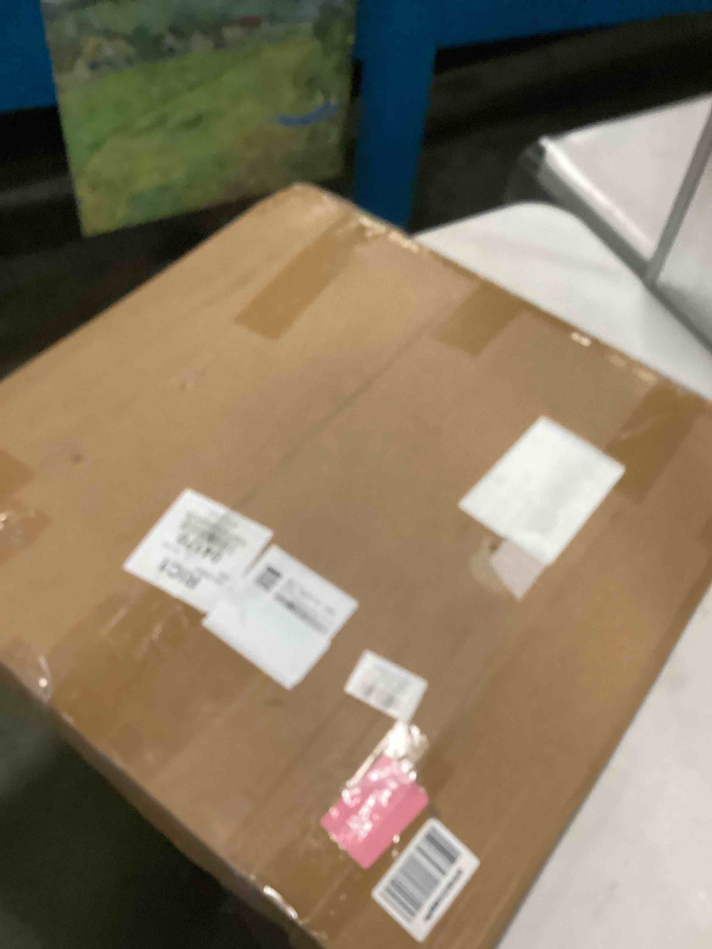 https://s3.amazonaws.com/lotting-images-prod/bidfta/BRN3446120_1751285240133.jpeg