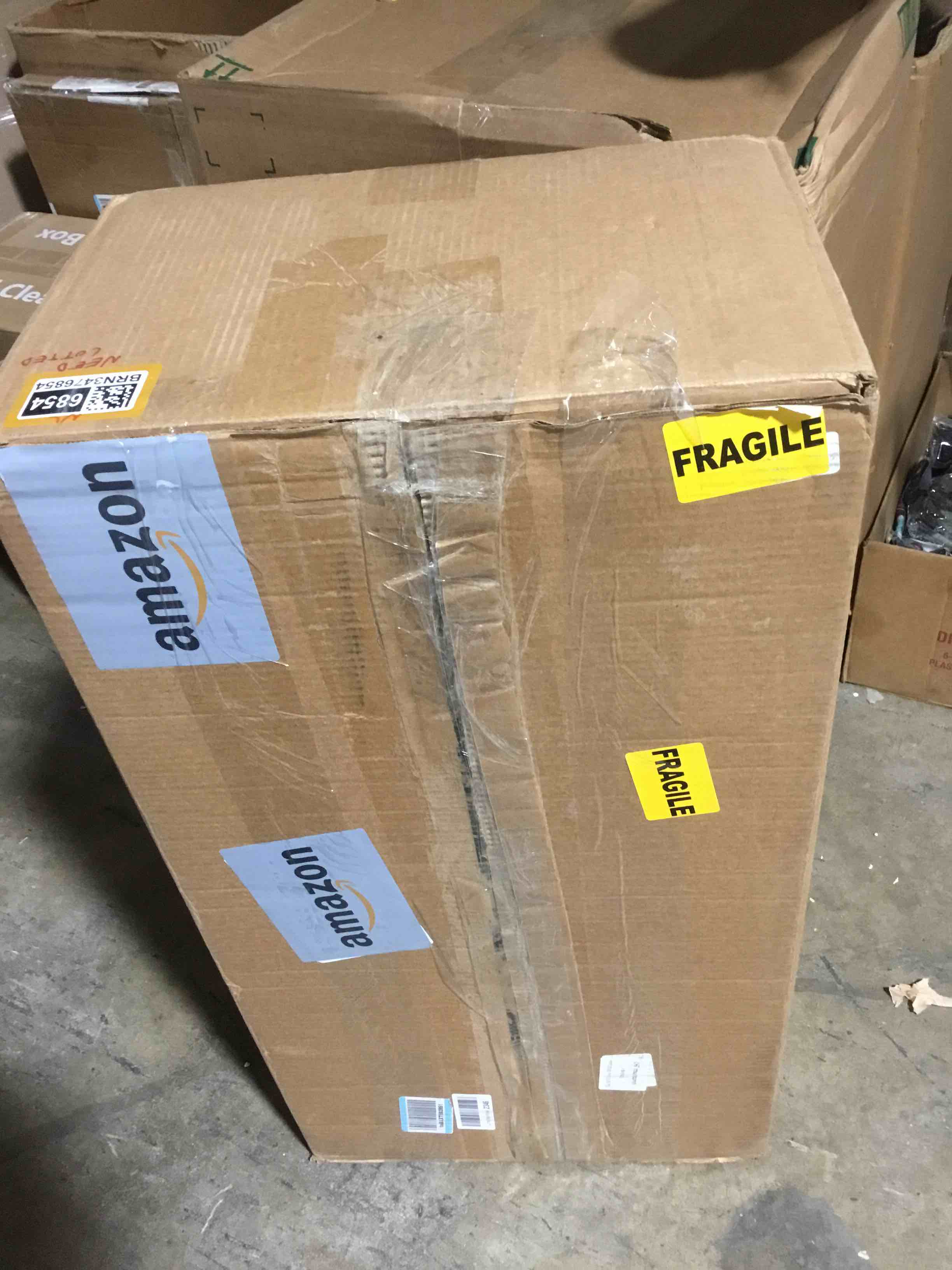 Condition photo showing Good Condition for IRIS USA 5-Shelf Heavy Duty Plastic Storage Shelves, 750lb Capacity, 73" H x 36" W x 18" D, Large Modular Shelving Unit Storage Organizer for Garage, Home, Warehouse & Gym, Storage Rack - Black 5-Tier Heavy Duty