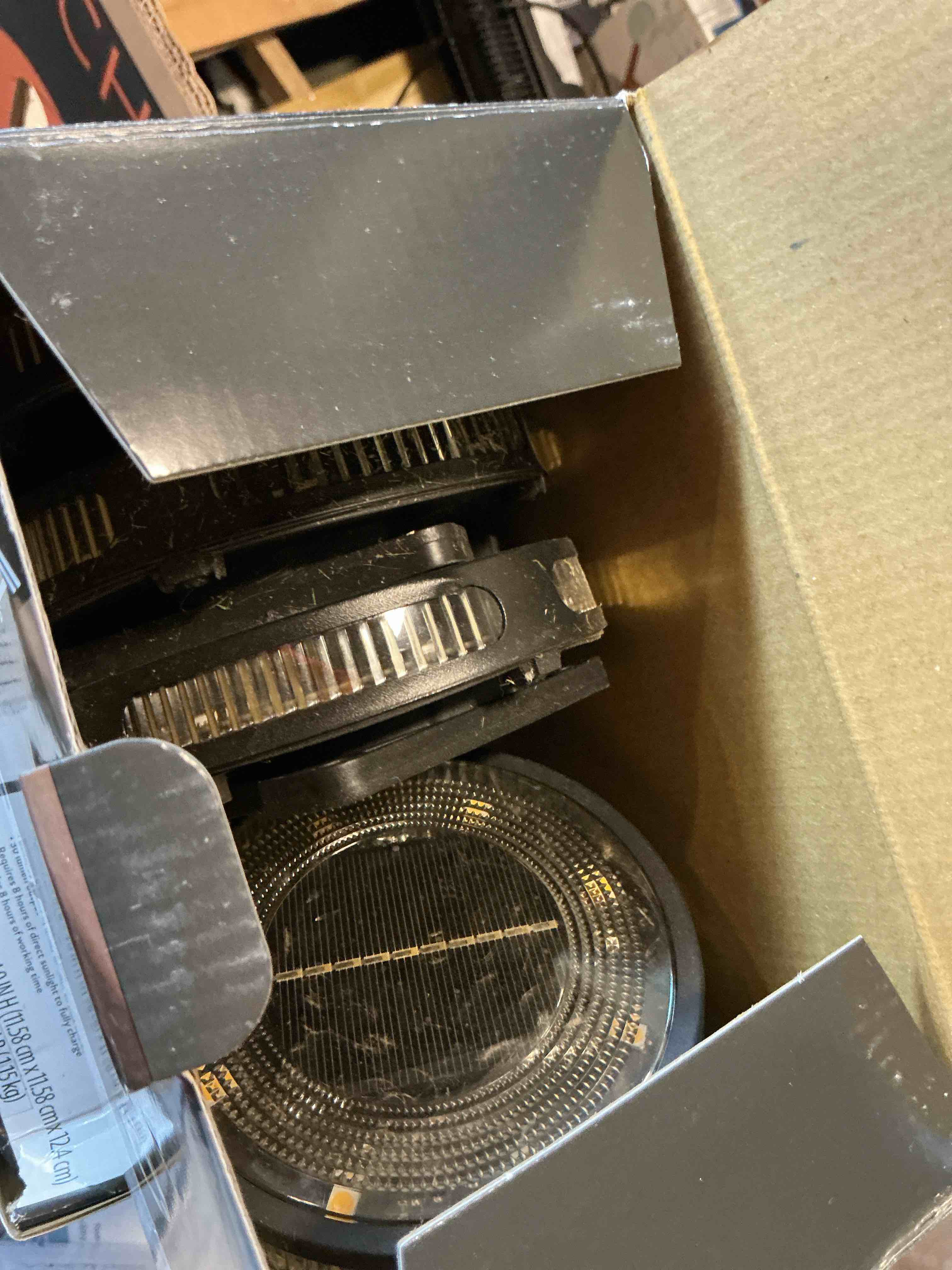 https://s3.amazonaws.com/lotting-images-prod/bidfta/BRN3517170_1759930819166.jpeg