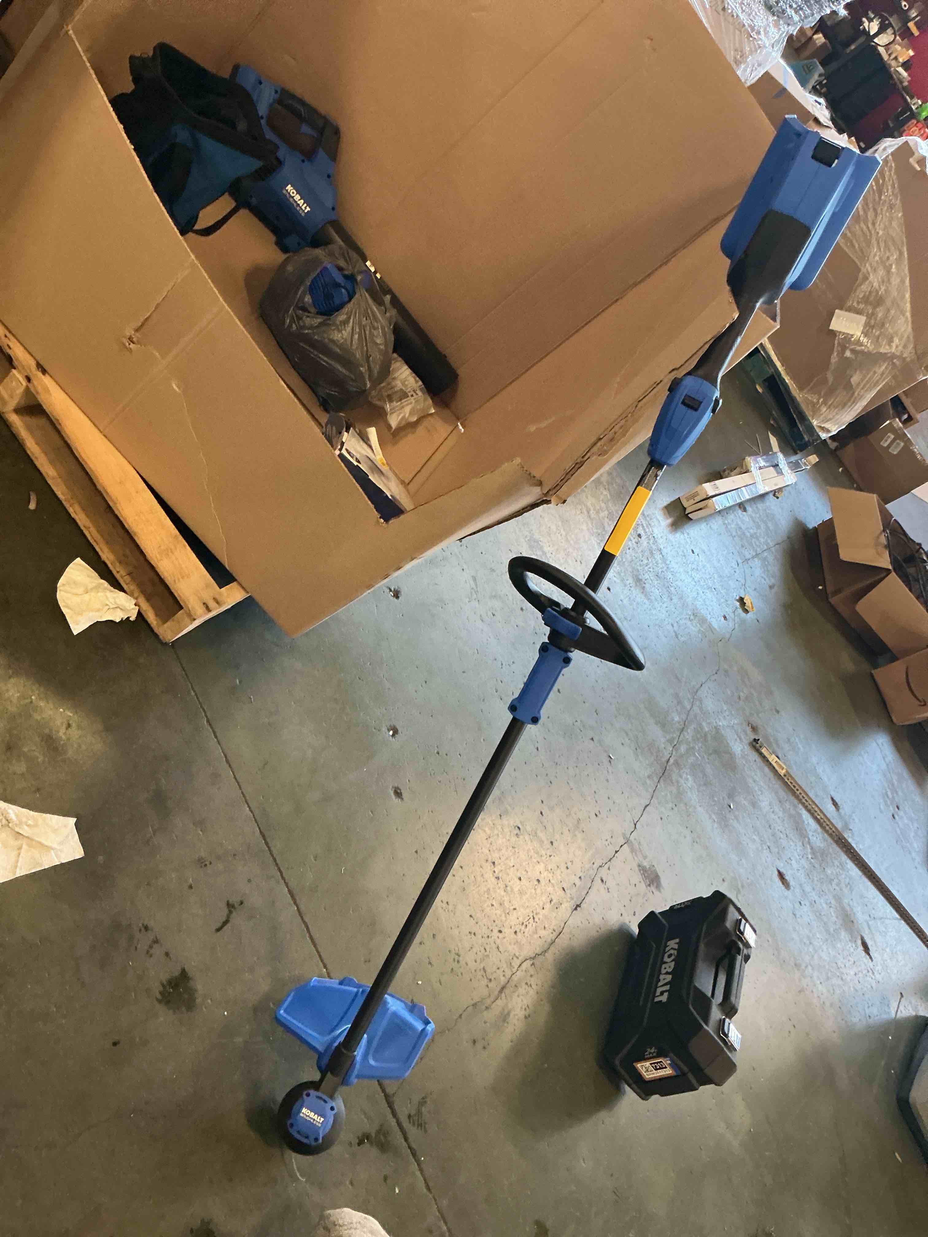 https://s3.amazonaws.com/lotting-images-prod/bidfta/BRN3517316_1760361332115.jpeg