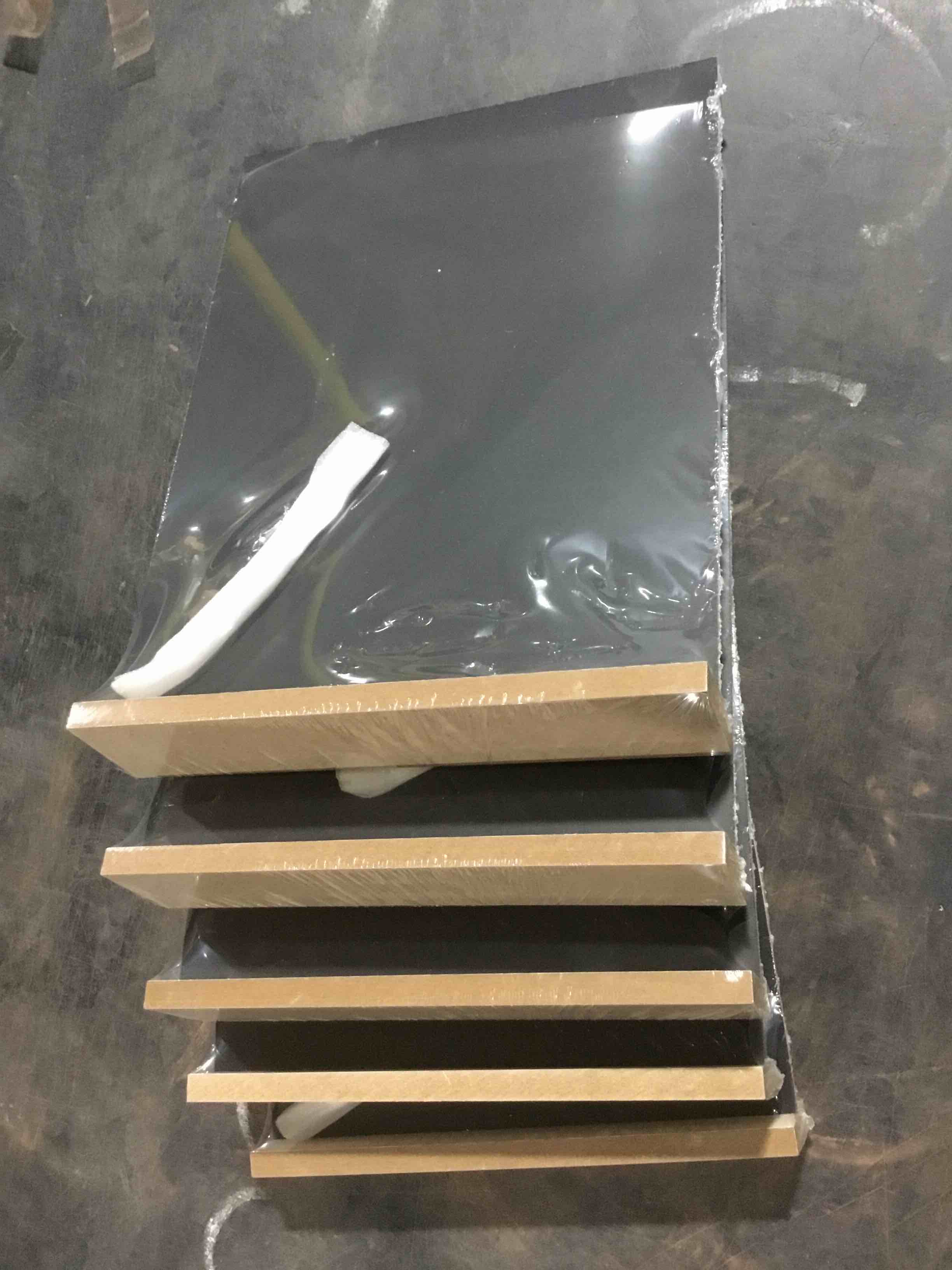 Target Bullseye’s Playground Lot of 5  Stand-Up Chalkboard with Chalk 11”x 8” NEW