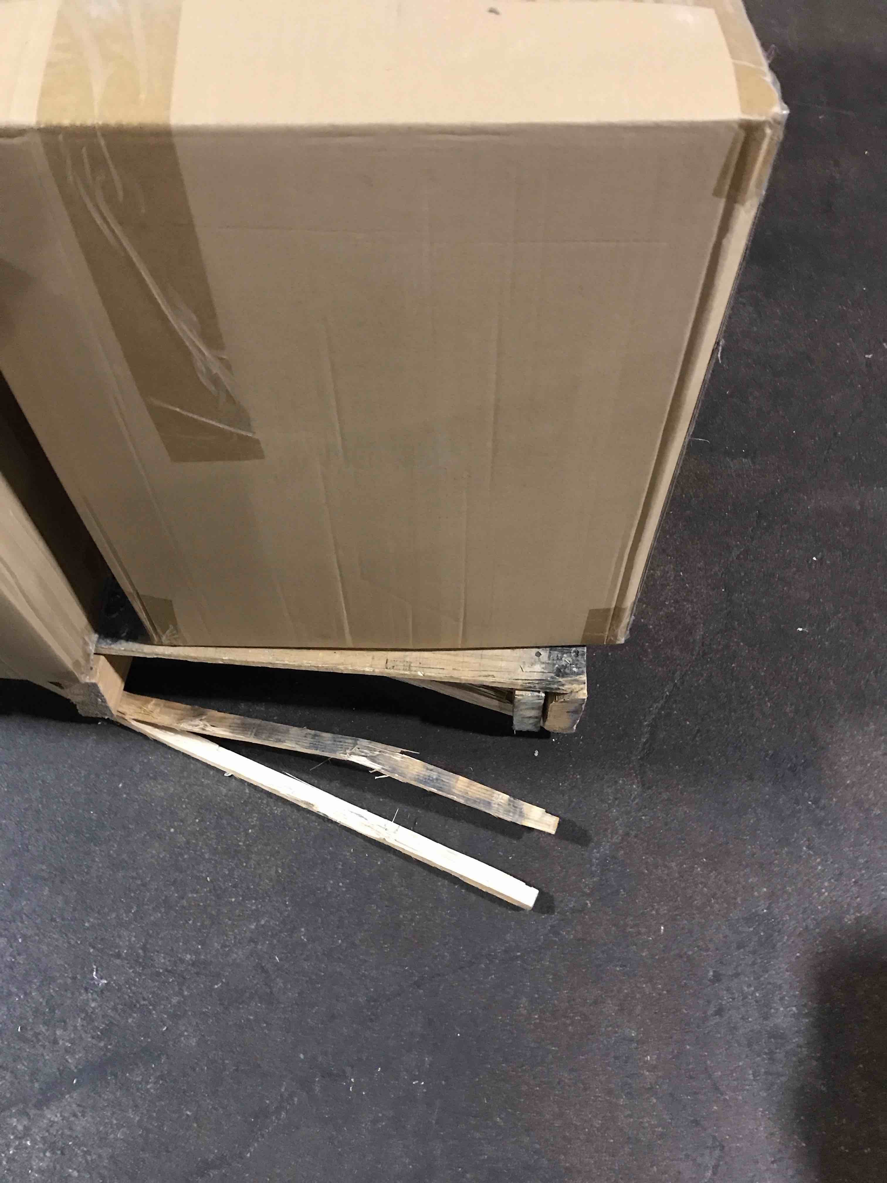 https://s3.amazonaws.com/lotting-images-prod/bidfta/BRN3569333_1750689503445.jpeg