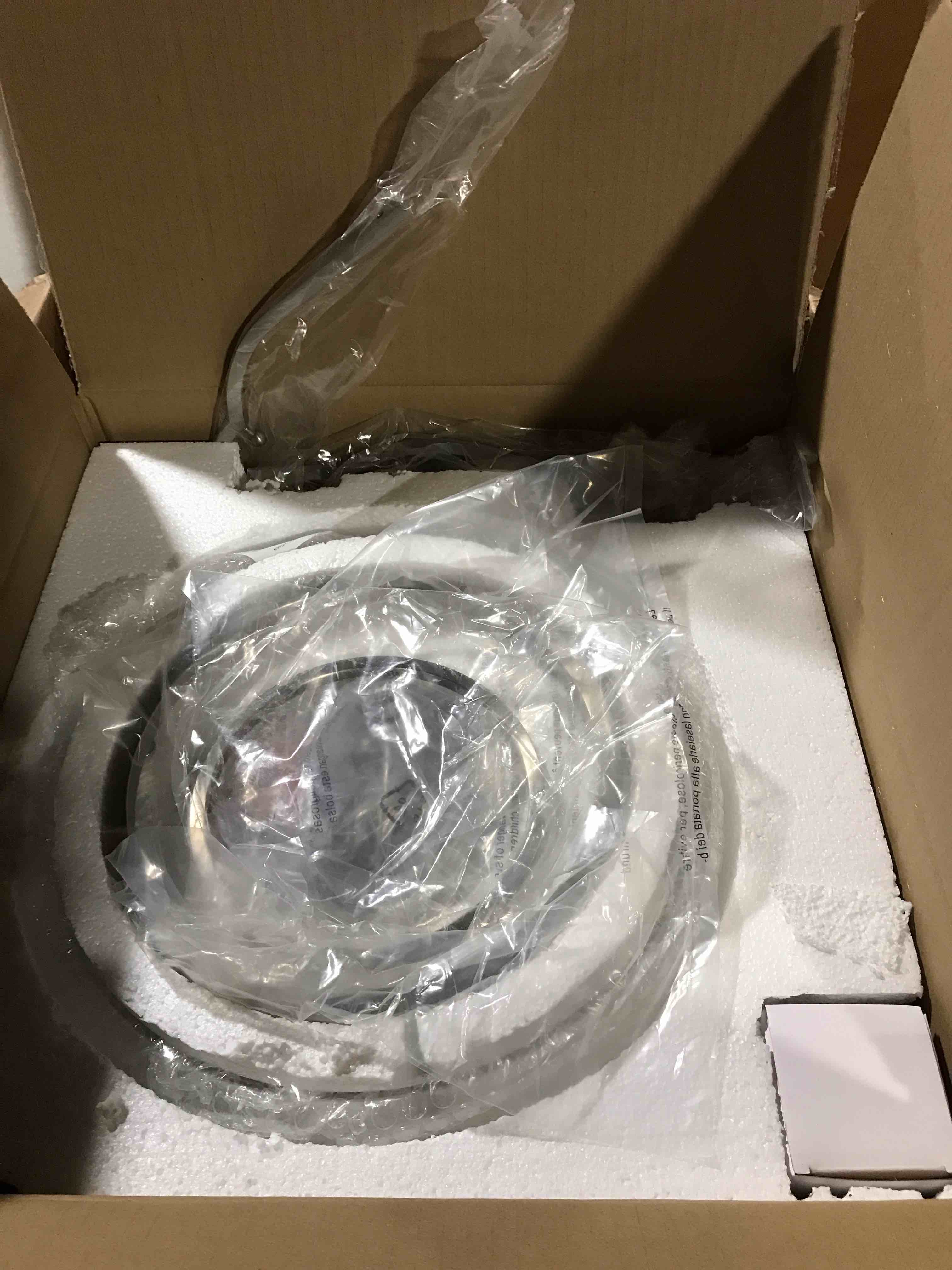 https://s3.amazonaws.com/lotting-images-prod/bidfta/BRN3569419_1750767857200.jpeg