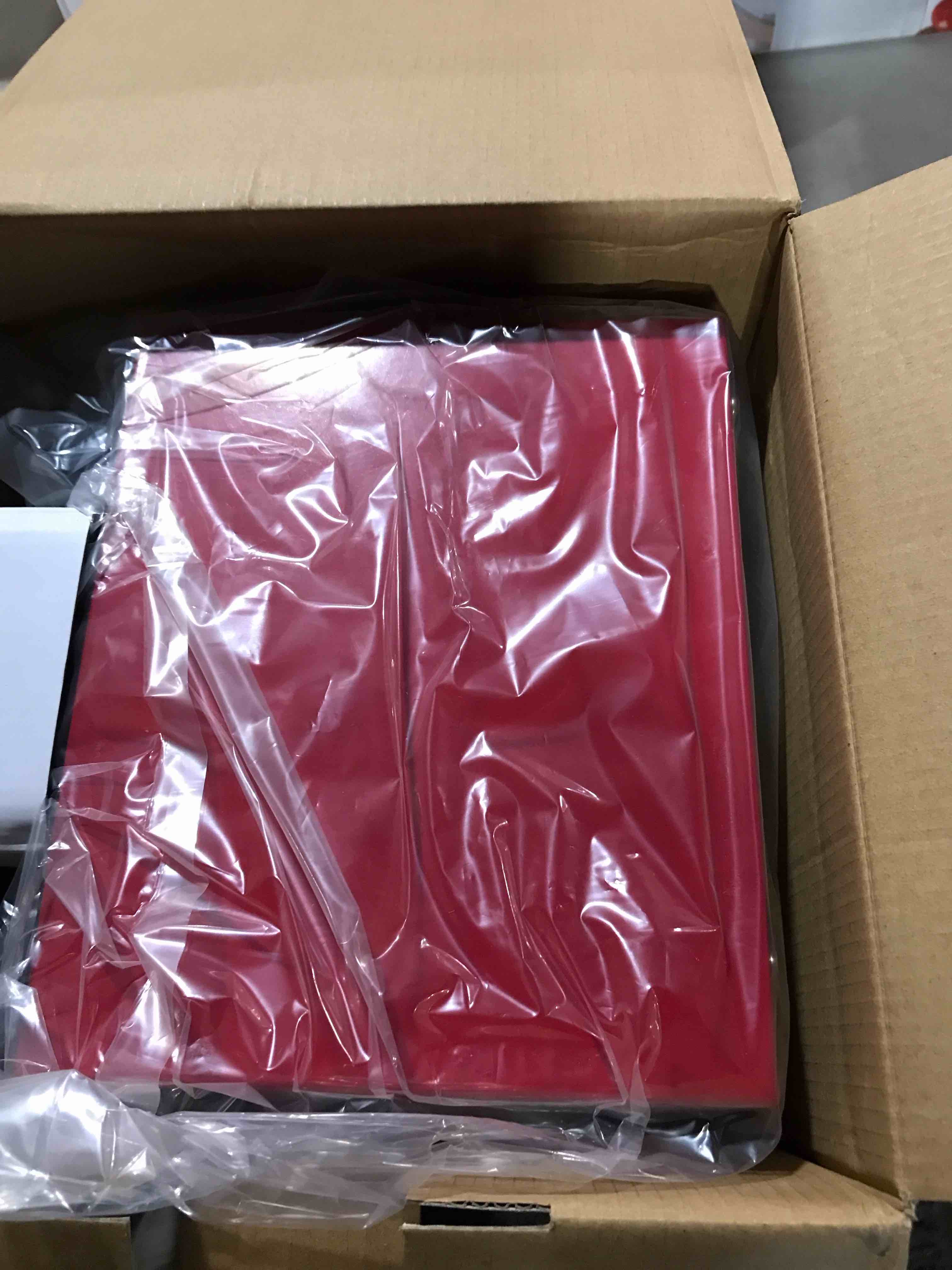 https://s3.amazonaws.com/lotting-images-prod/bidfta/BRN3569479_1750785487207.jpeg