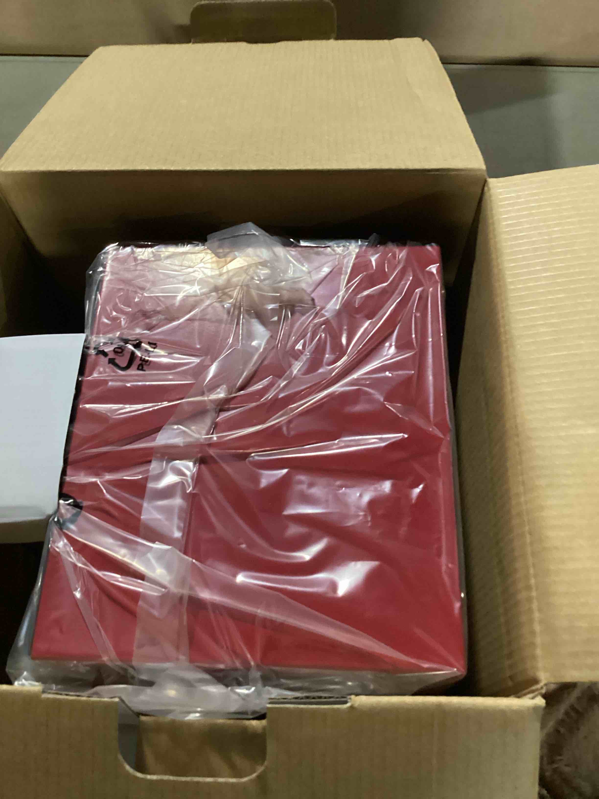 https://s3.amazonaws.com/lotting-images-prod/bidfta/BRN3569505_1750790747803.jpeg