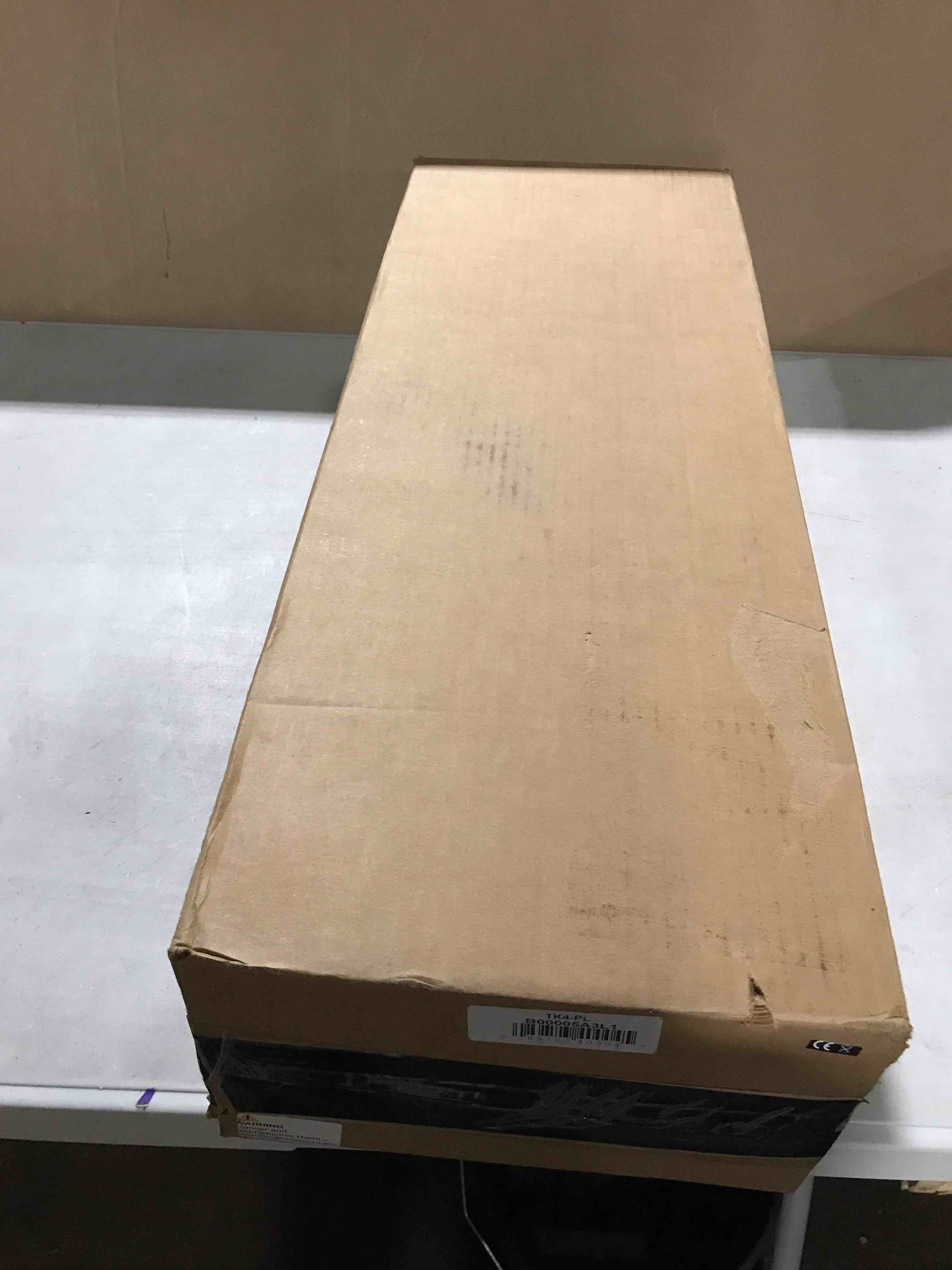 https://s3.amazonaws.com/lotting-images-prod/bidfta/BRN3569532_1750852220568.jpeg