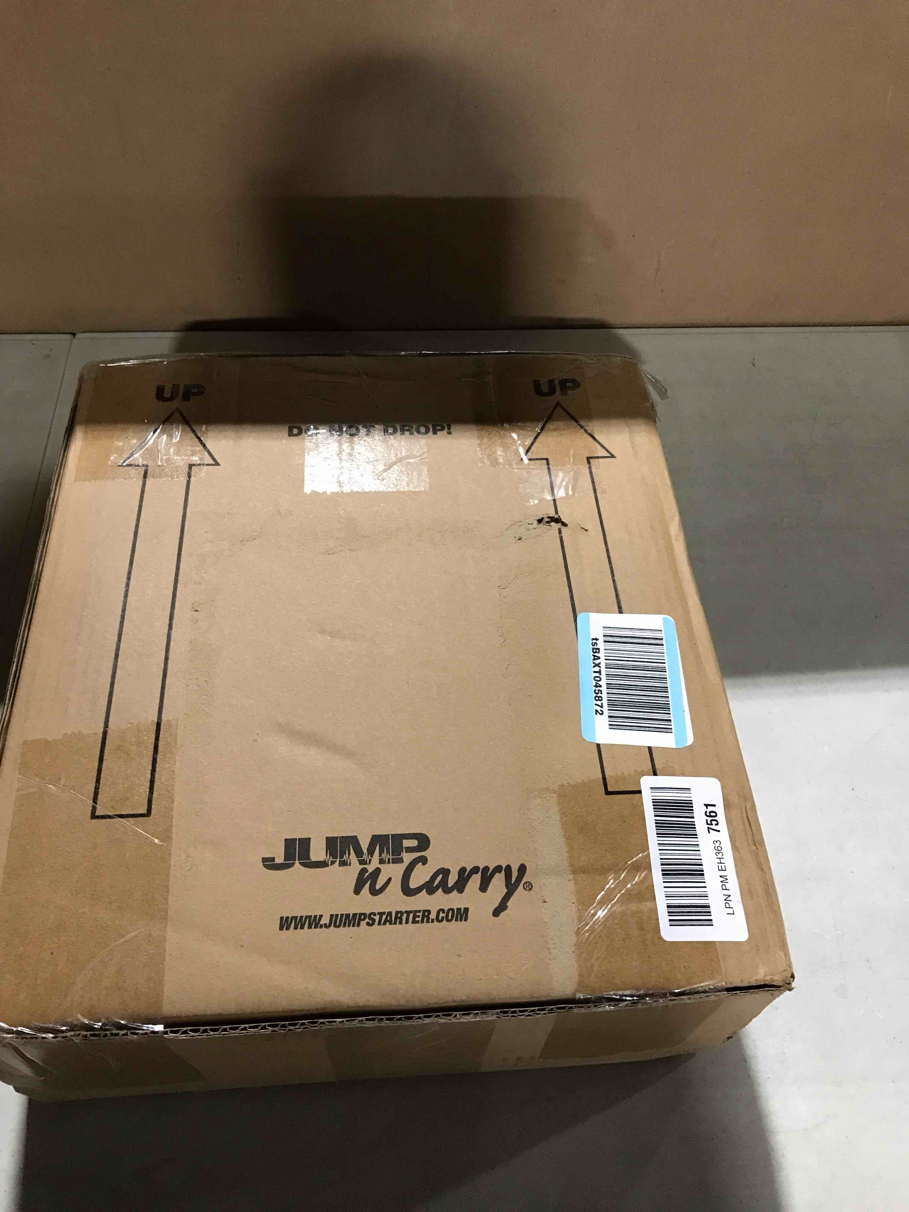 https://s3.amazonaws.com/lotting-images-prod/bidfta/BRN3570103_1751394305564.jpeg