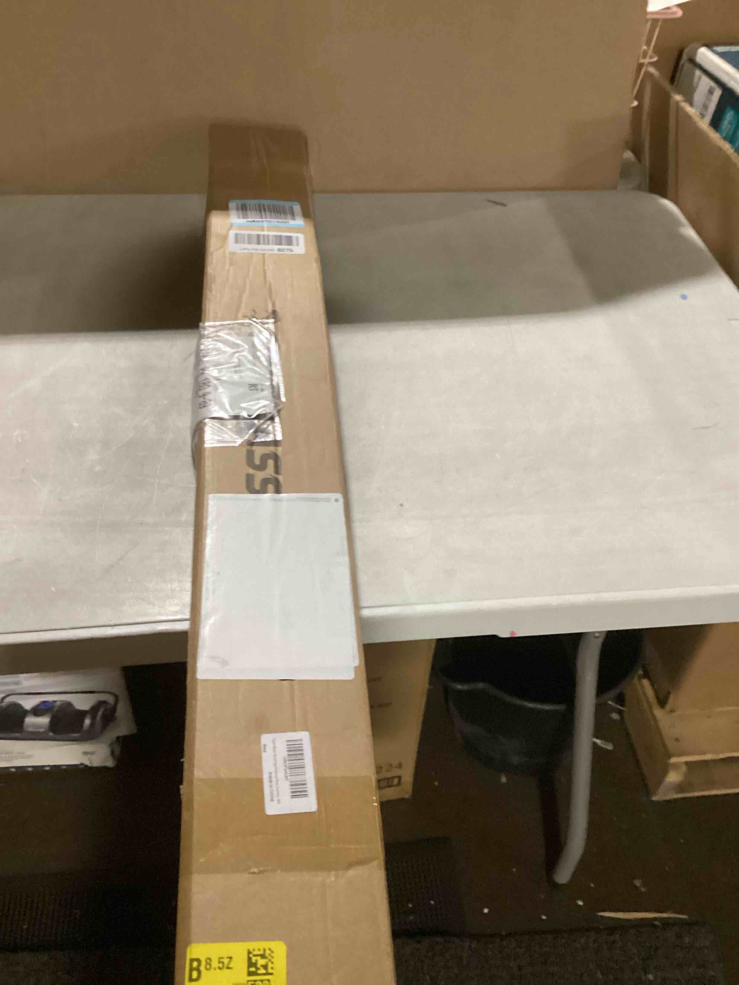 https://s3.amazonaws.com/lotting-images-prod/bidfta/BRN3570322_1751890588772.jpeg