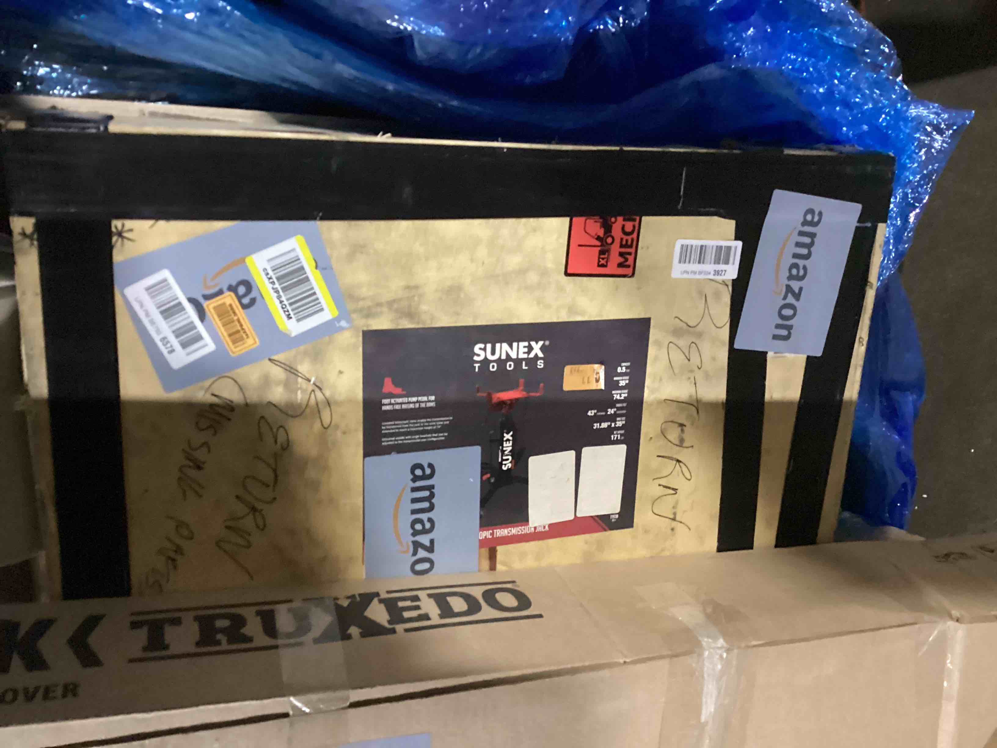 https://s3.amazonaws.com/lotting-images-prod/bidfta/BRN3570912_1752261502750.jpeg