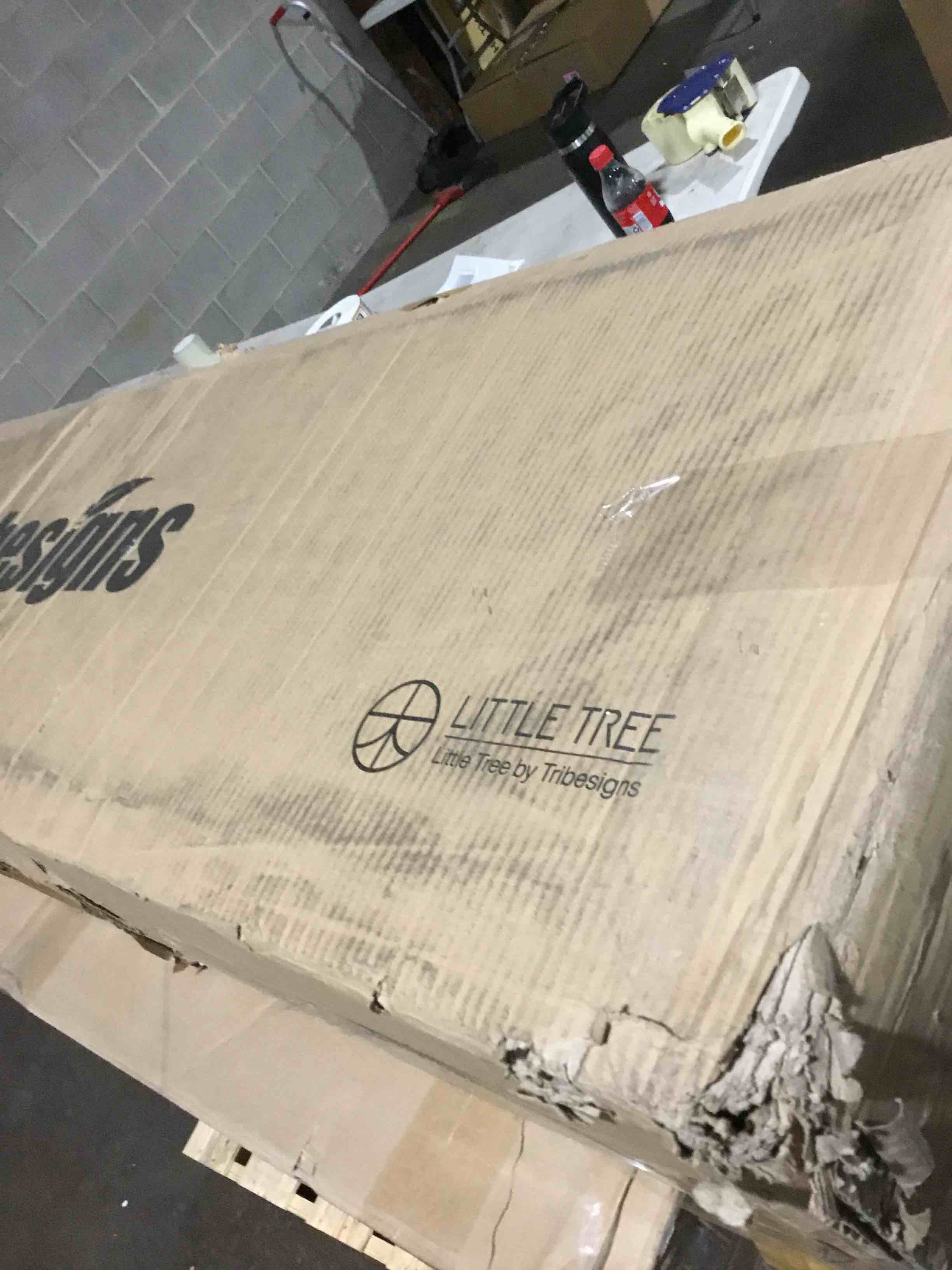https://s3.amazonaws.com/lotting-images-prod/bidfta/BRN3571111_1746192079412.jpeg