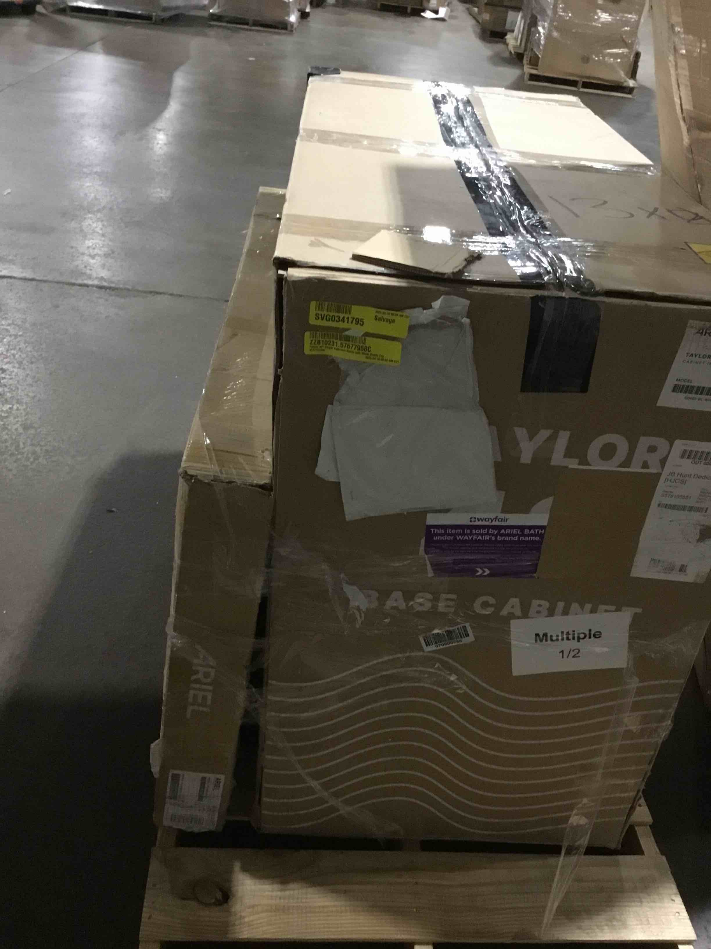 https://s3.amazonaws.com/lotting-images-prod/bidfta/BRN3571112_1746192483788.jpeg
