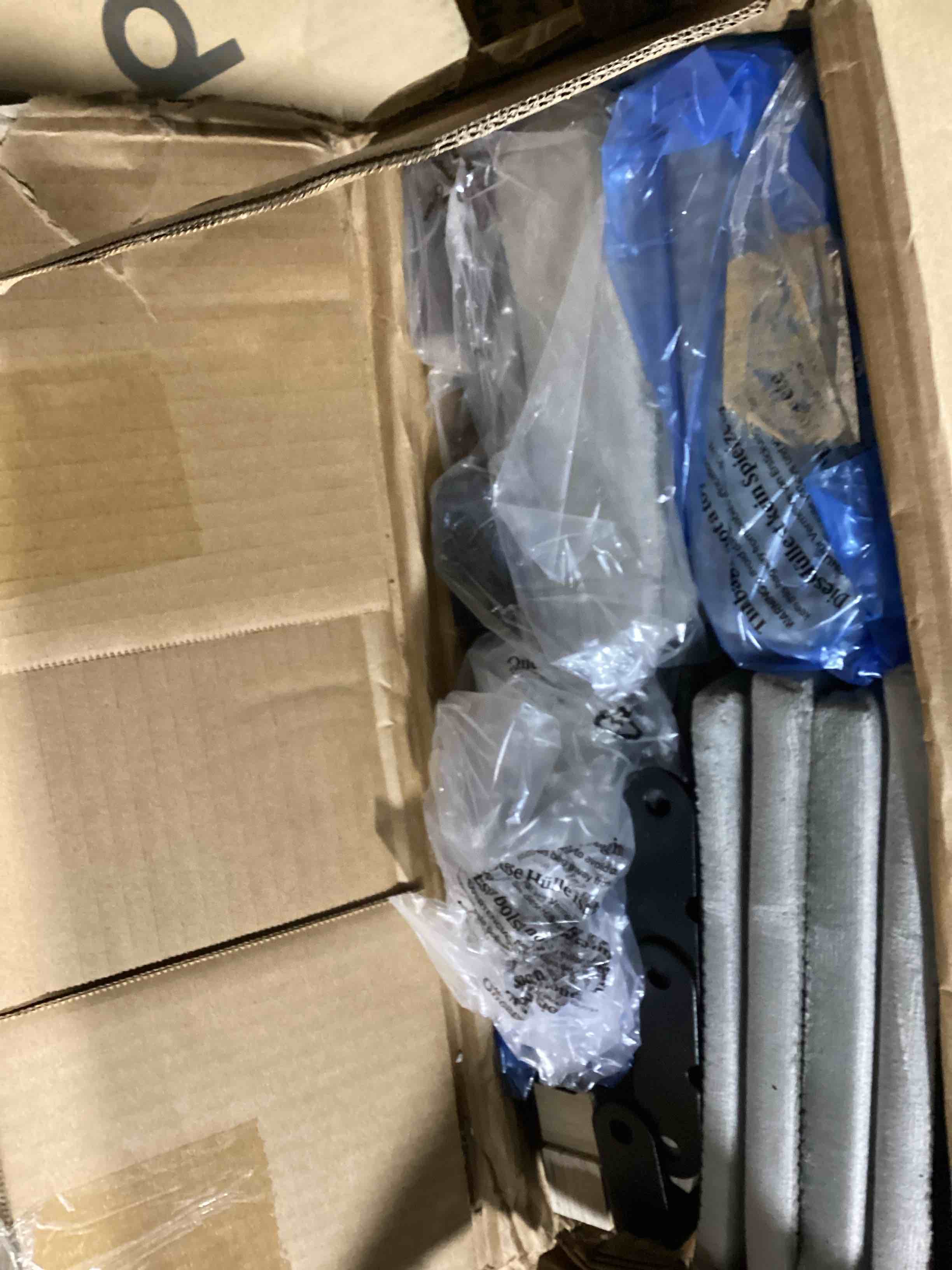 https://s3.amazonaws.com/lotting-images-prod/bidfta/BRN3573738_1750262628480.jpeg