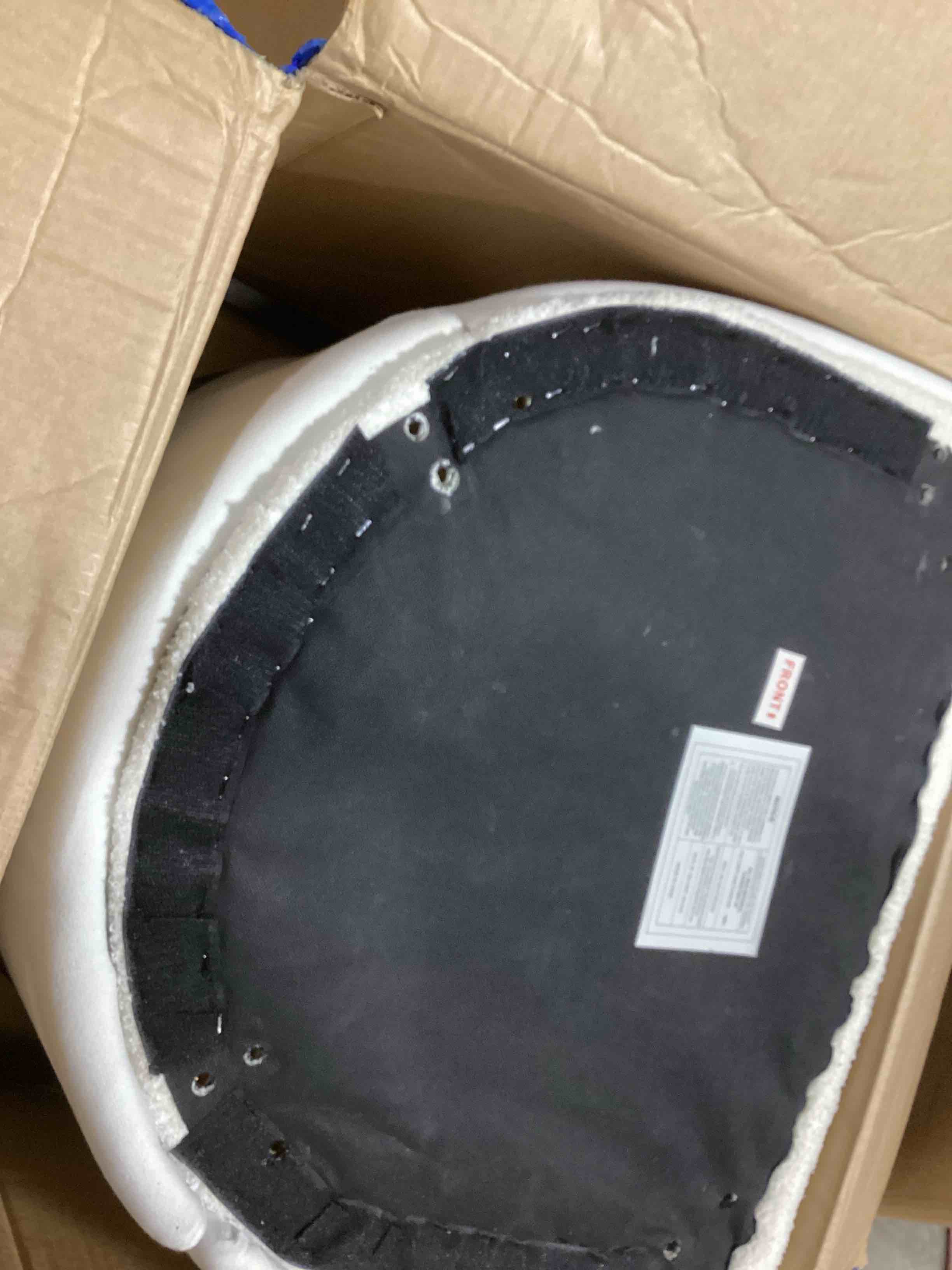 https://s3.amazonaws.com/lotting-images-prod/bidfta/BRN3574691_1754590596298.jpeg