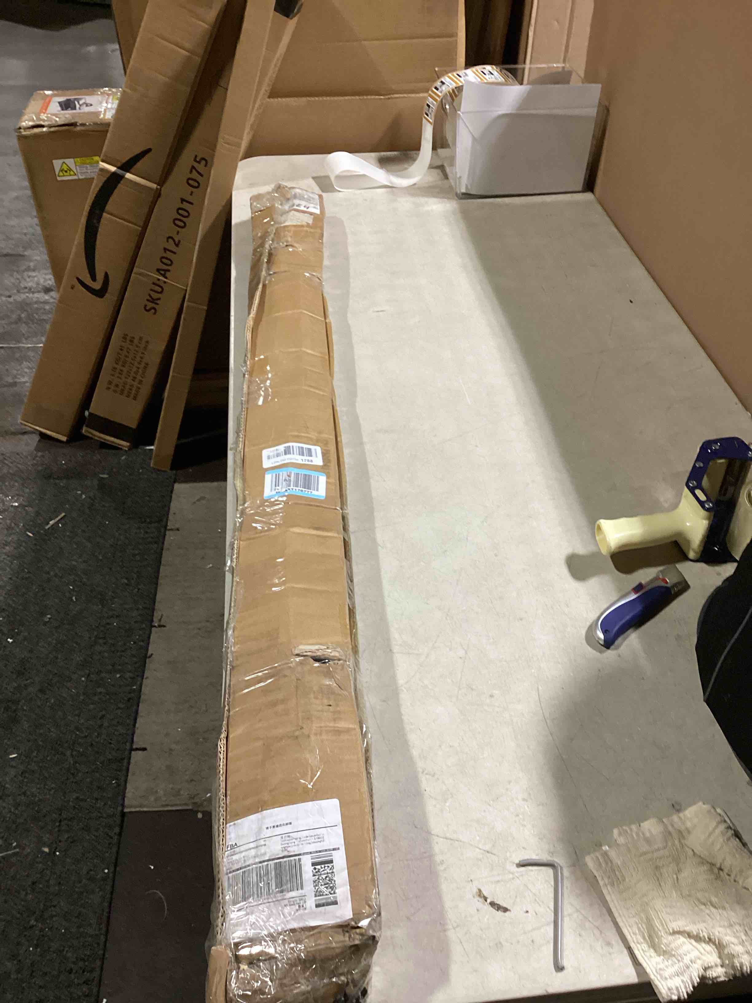 https://s3.amazonaws.com/lotting-images-prod/bidfta/BRN3577103_1750866192777.jpeg
