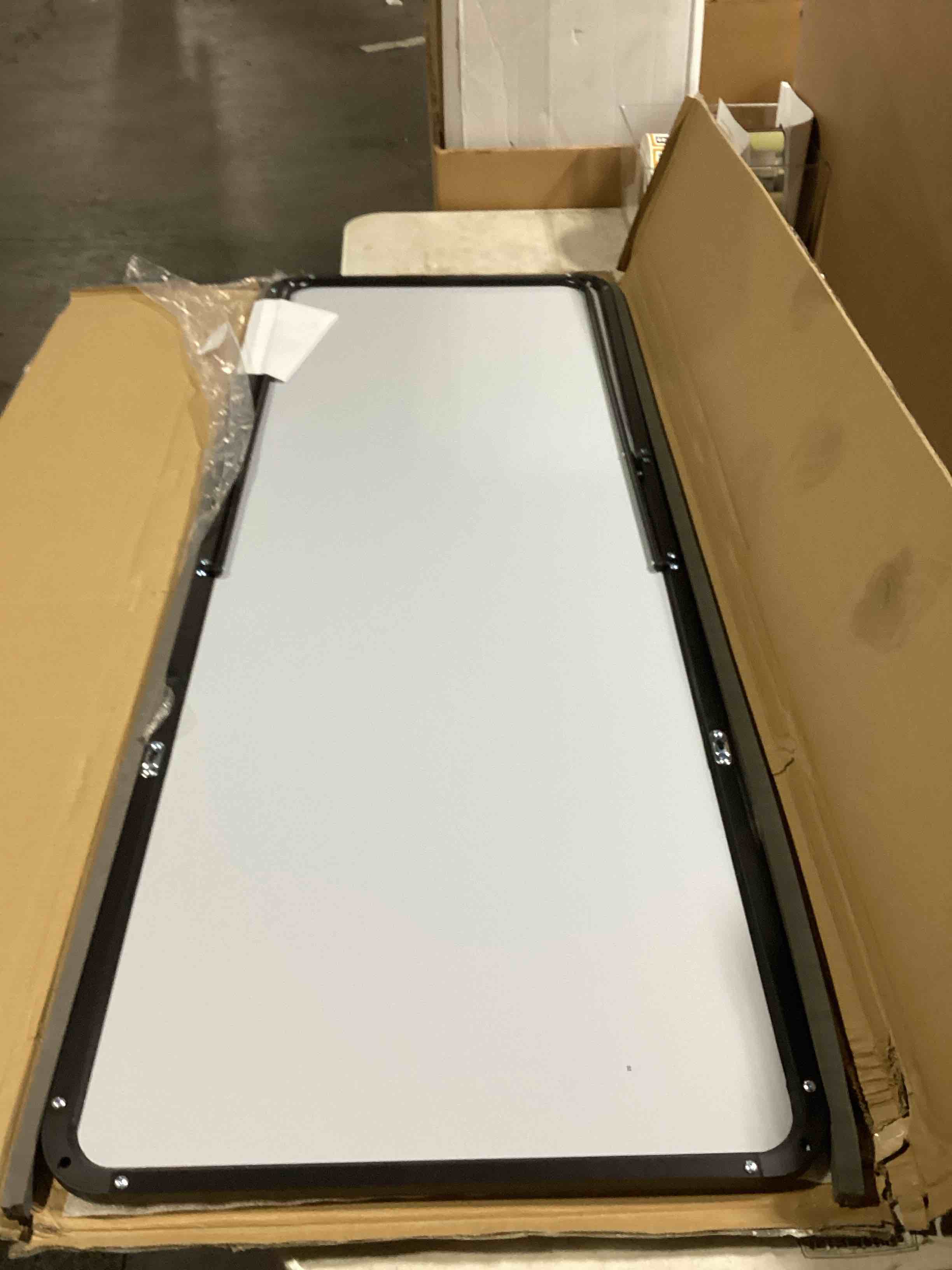 https://s3.amazonaws.com/lotting-images-prod/bidfta/BRN3577136_1750875549586.jpeg