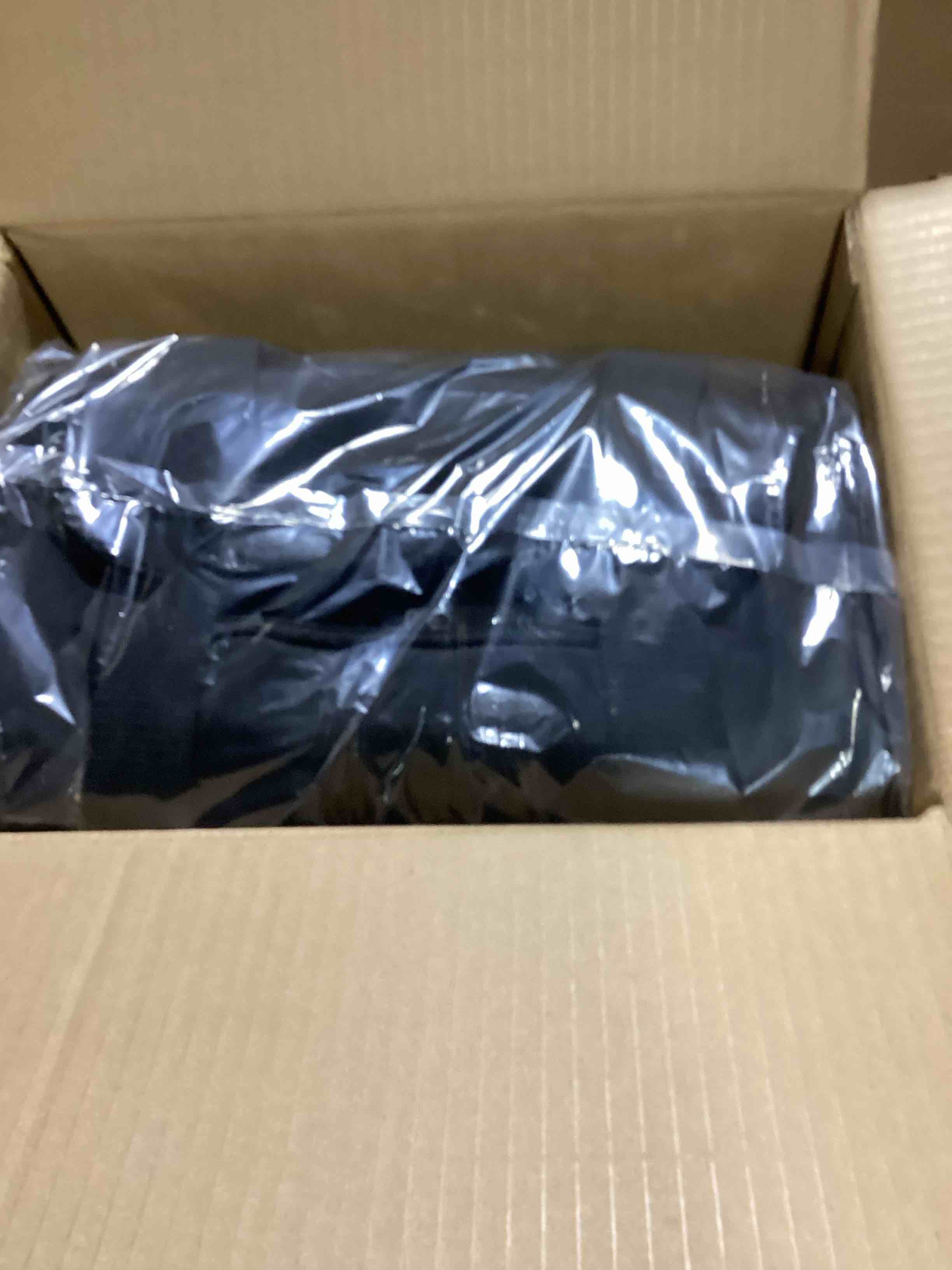 https://s3.amazonaws.com/lotting-images-prod/bidfta/BRN3577231_1750958034954.jpeg