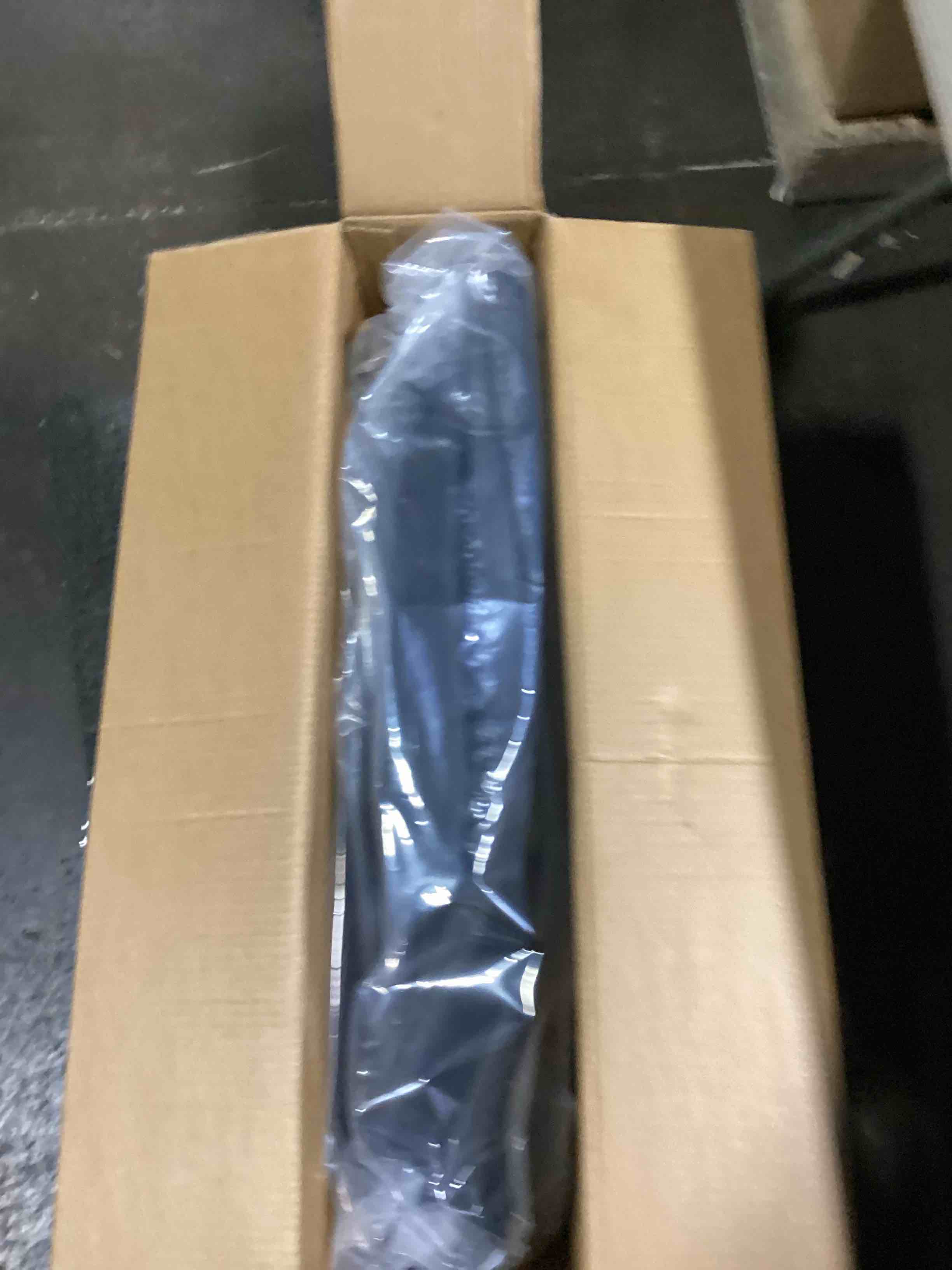 https://s3.amazonaws.com/lotting-images-prod/bidfta/BRN3577260_1750963596066.jpeg