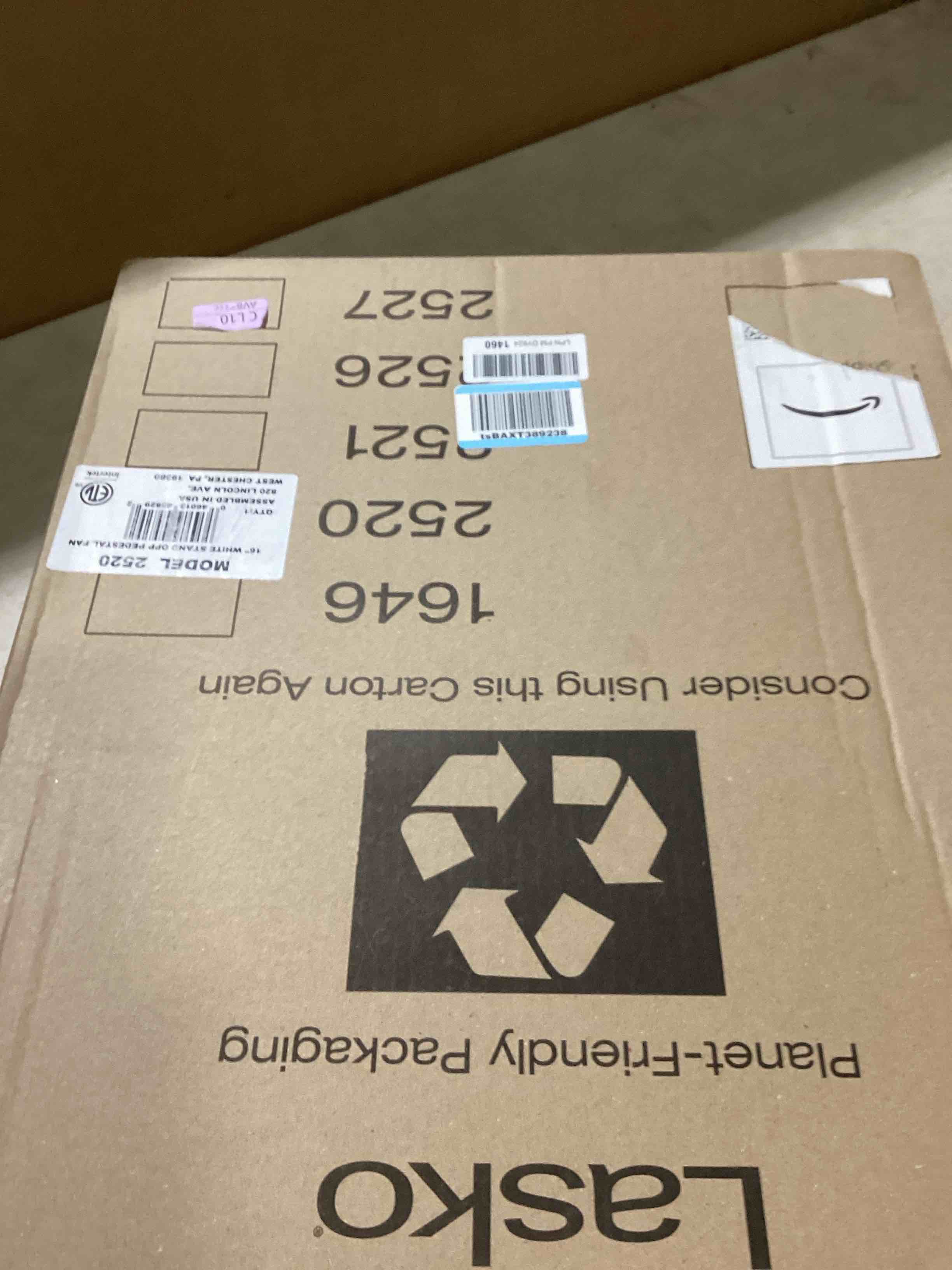 https://s3.amazonaws.com/lotting-images-prod/bidfta/BRN3577803_1751479413015.jpeg