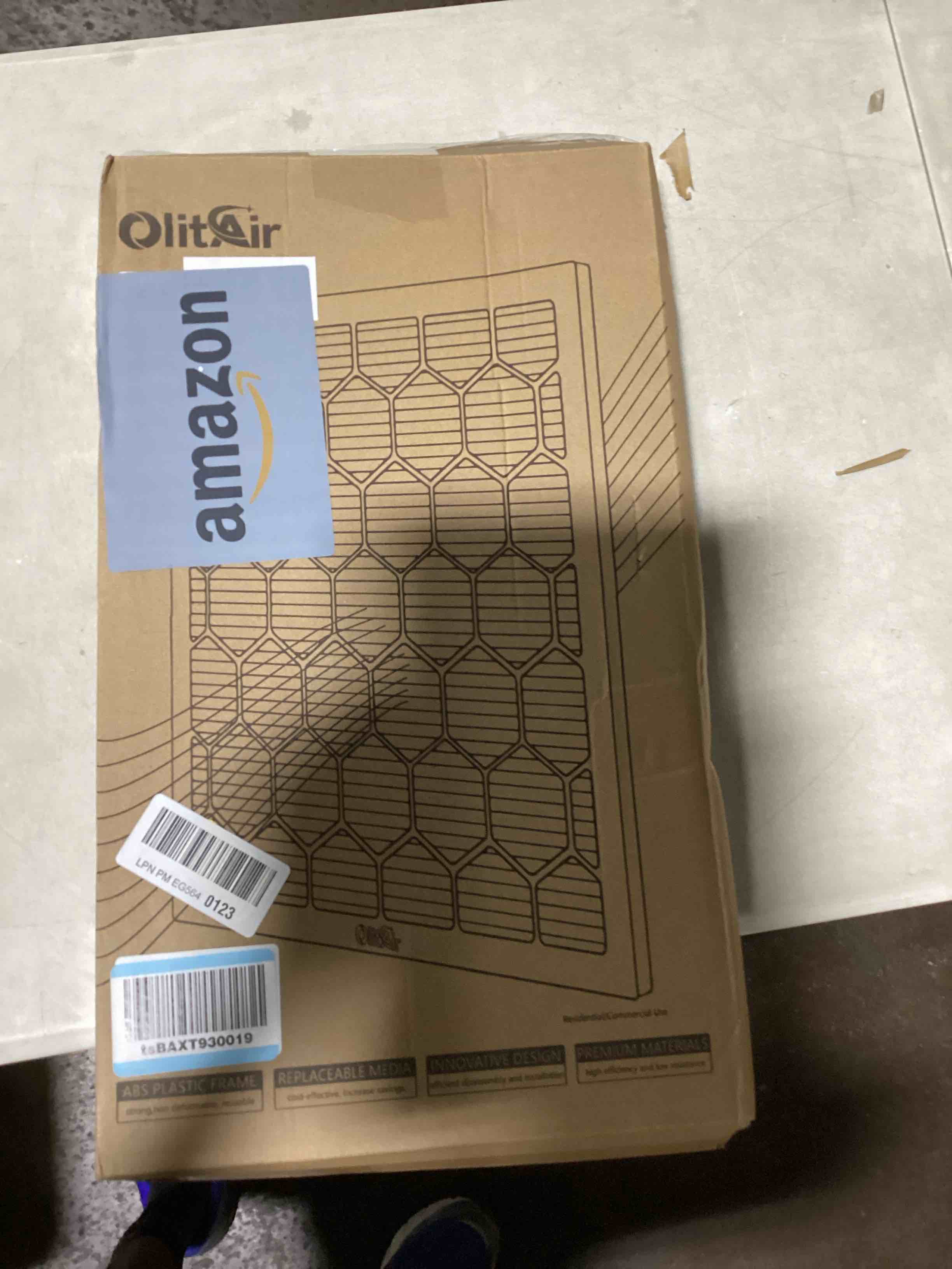 https://s3.amazonaws.com/lotting-images-prod/bidfta/BRN3583126_1751902804571.jpeg