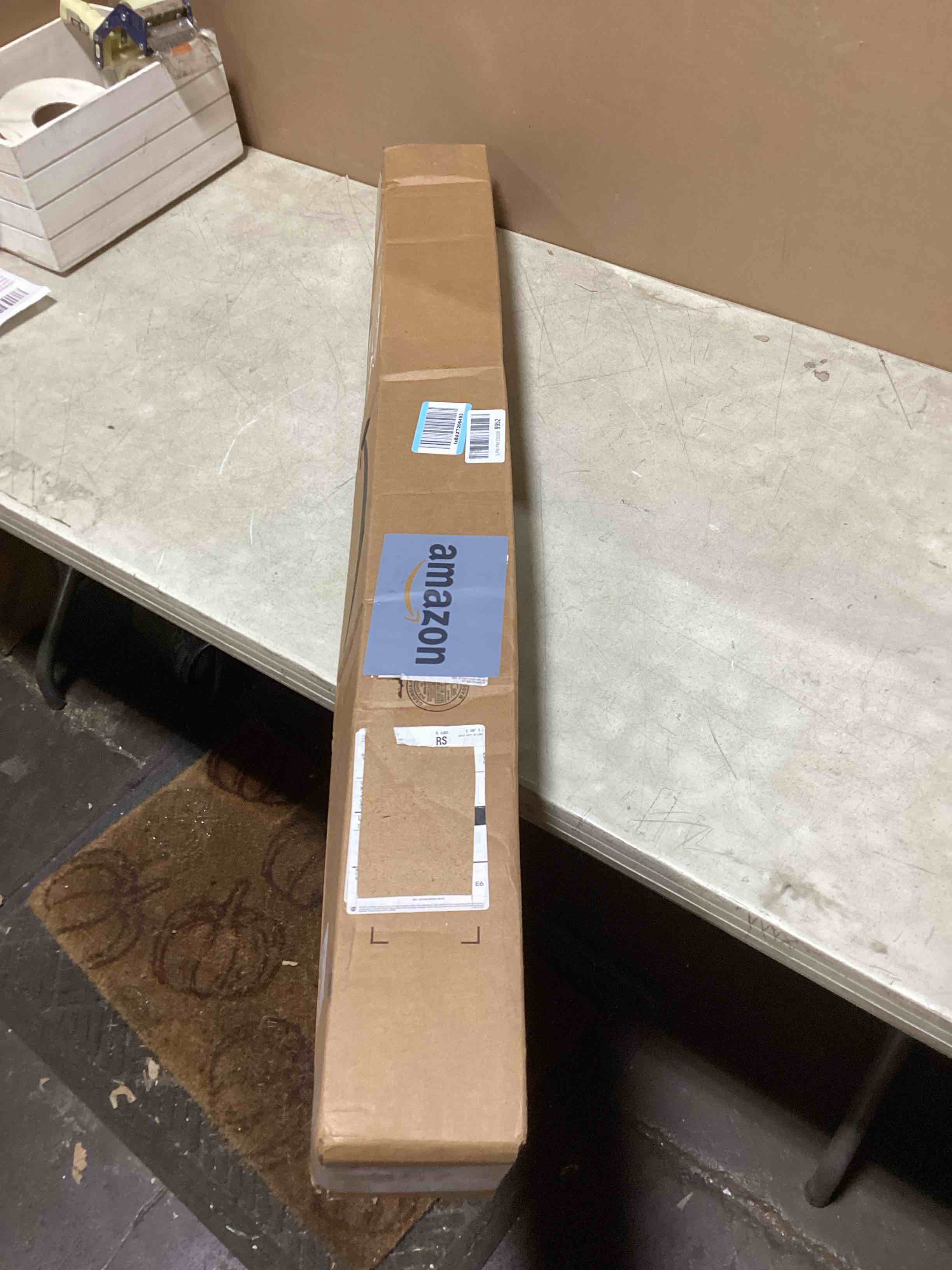 https://s3.amazonaws.com/lotting-images-prod/bidfta/BRN3583208_1751978746107.jpeg