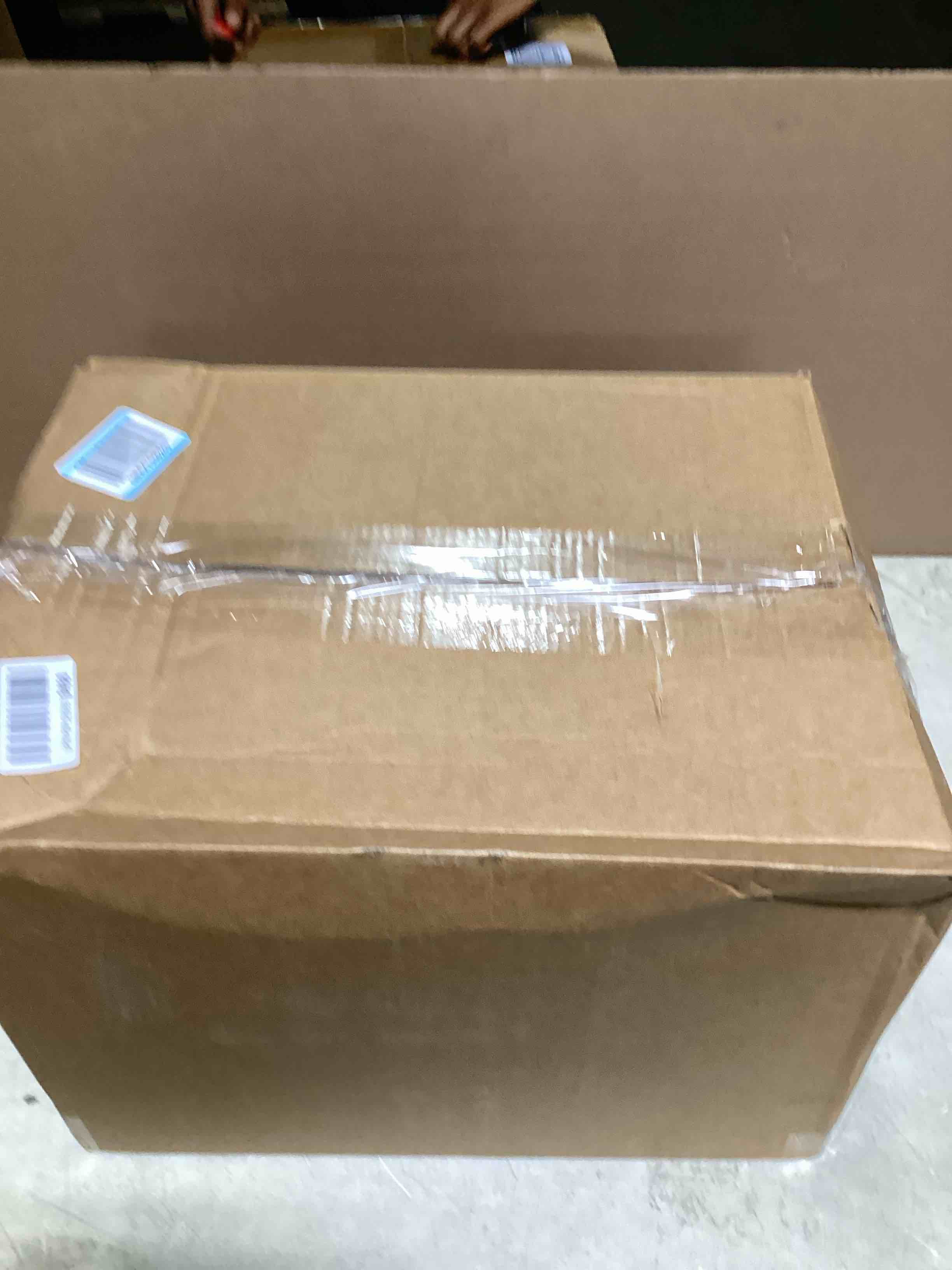 https://s3.amazonaws.com/lotting-images-prod/bidfta/BRN3583540_1752234925069.jpeg