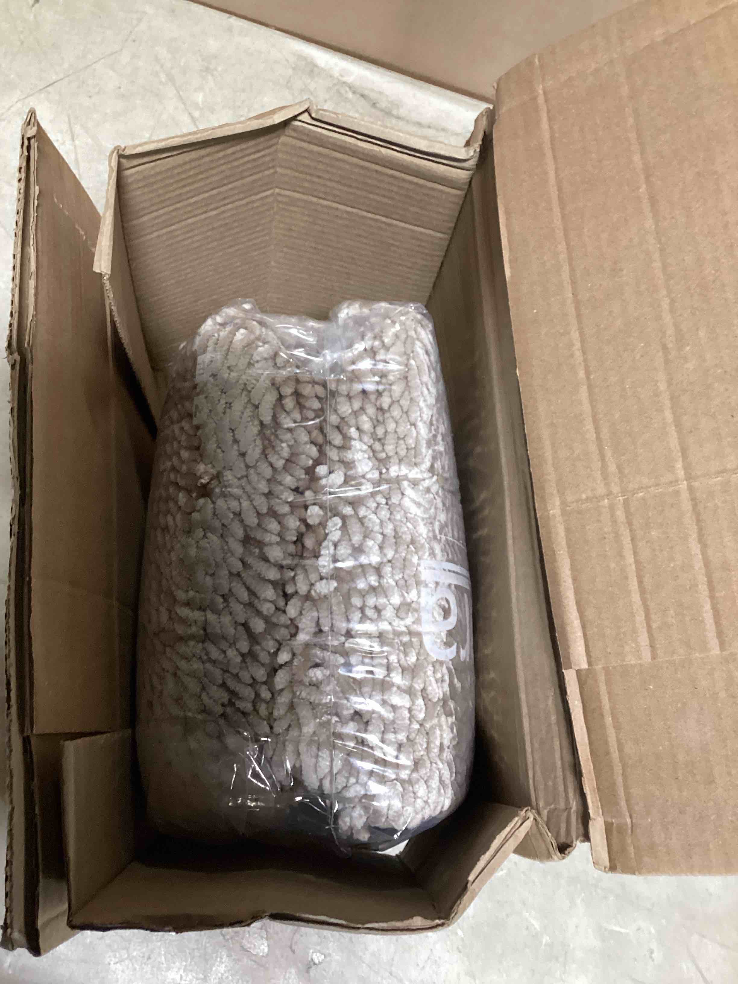 https://s3.amazonaws.com/lotting-images-prod/bidfta/BRN3583727_1752514133721.jpeg