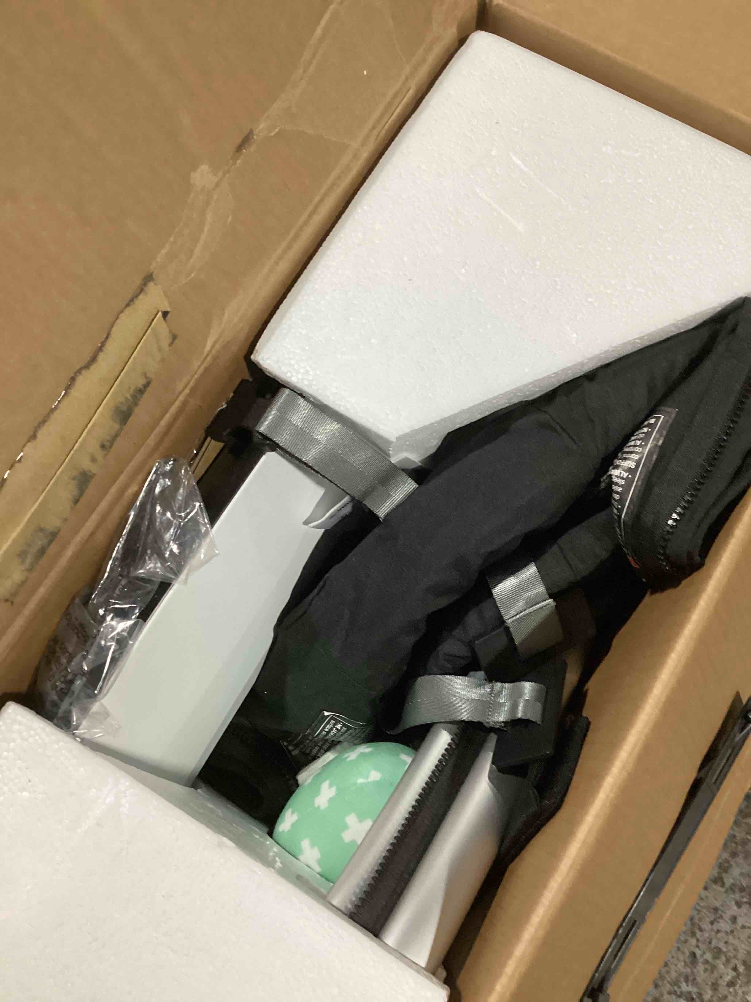 https://s3.amazonaws.com/lotting-images-prod/bidfta/BRN3589676_1753994773303.jpeg
