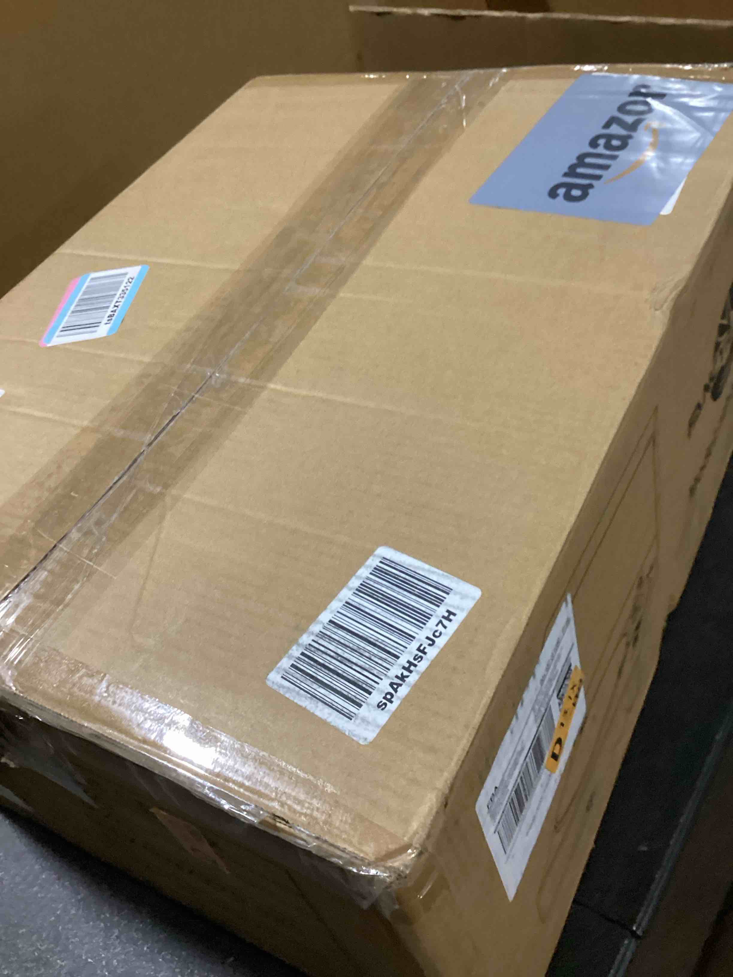 https://s3.amazonaws.com/lotting-images-prod/bidfta/BRN3589747_1754057568662.jpeg
