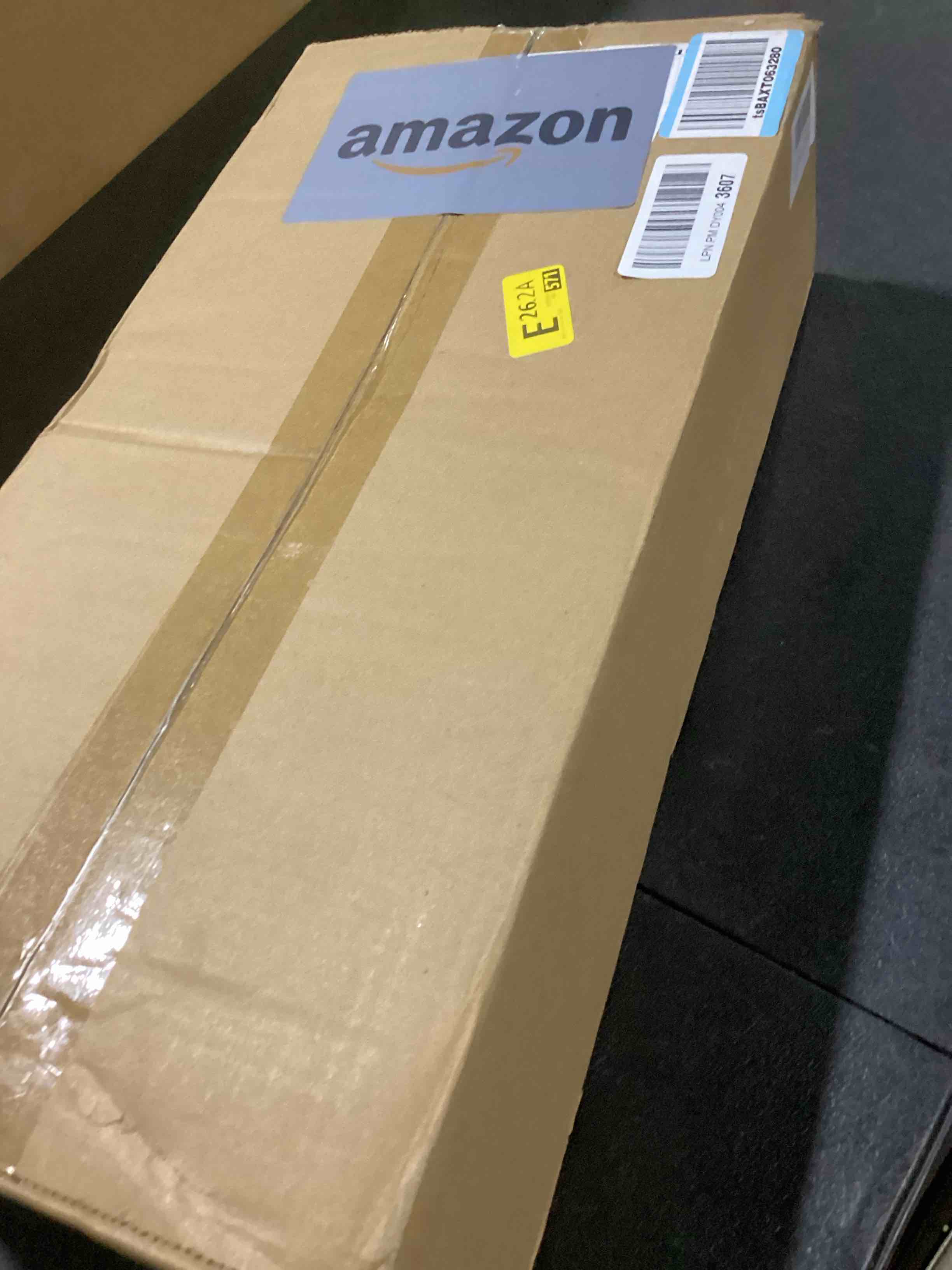 https://s3.amazonaws.com/lotting-images-prod/bidfta/BRN3590024_1754403068838.jpeg