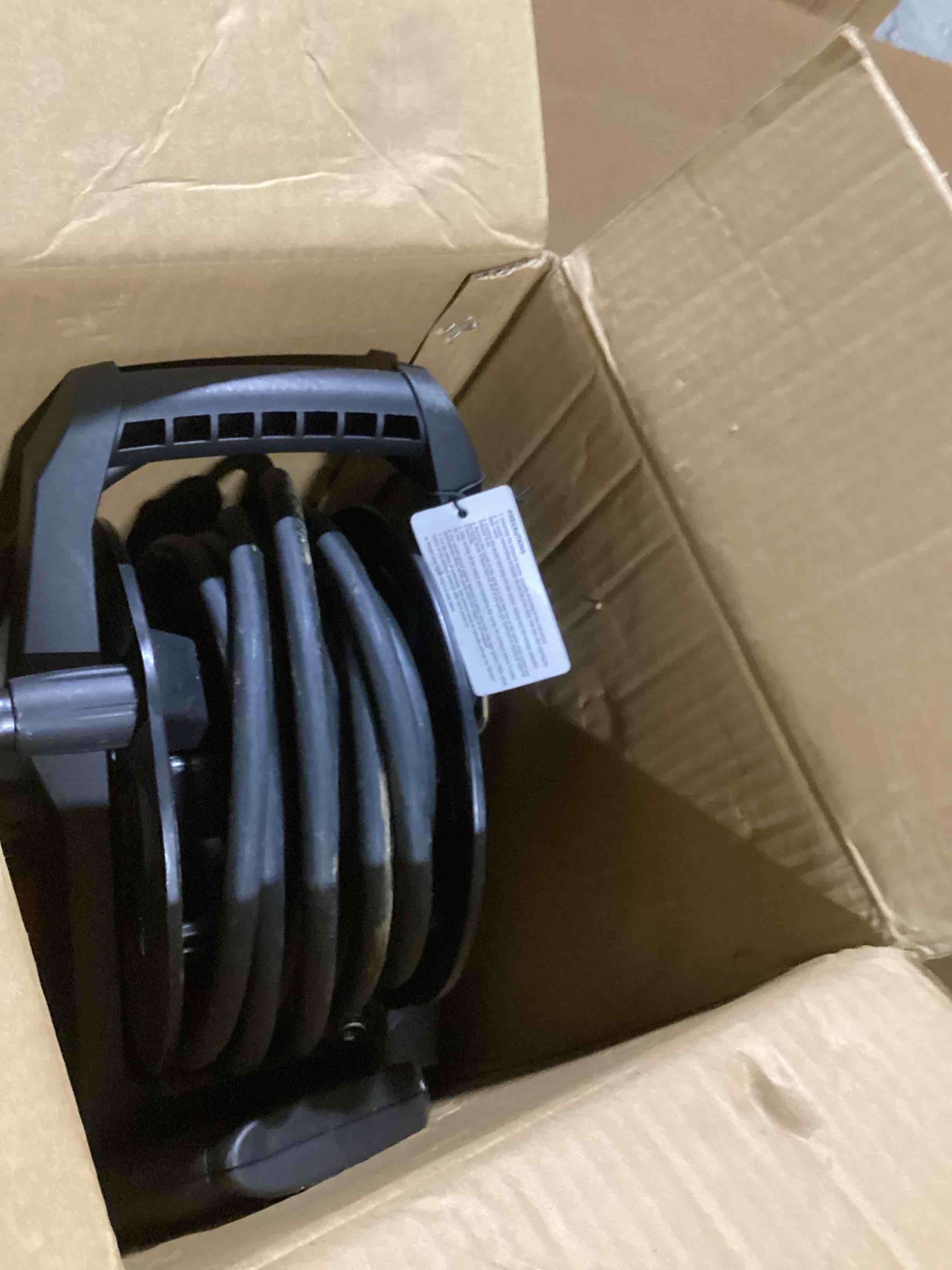 https://s3.amazonaws.com/lotting-images-prod/bidfta/BRN3590075_1754413842679.jpeg