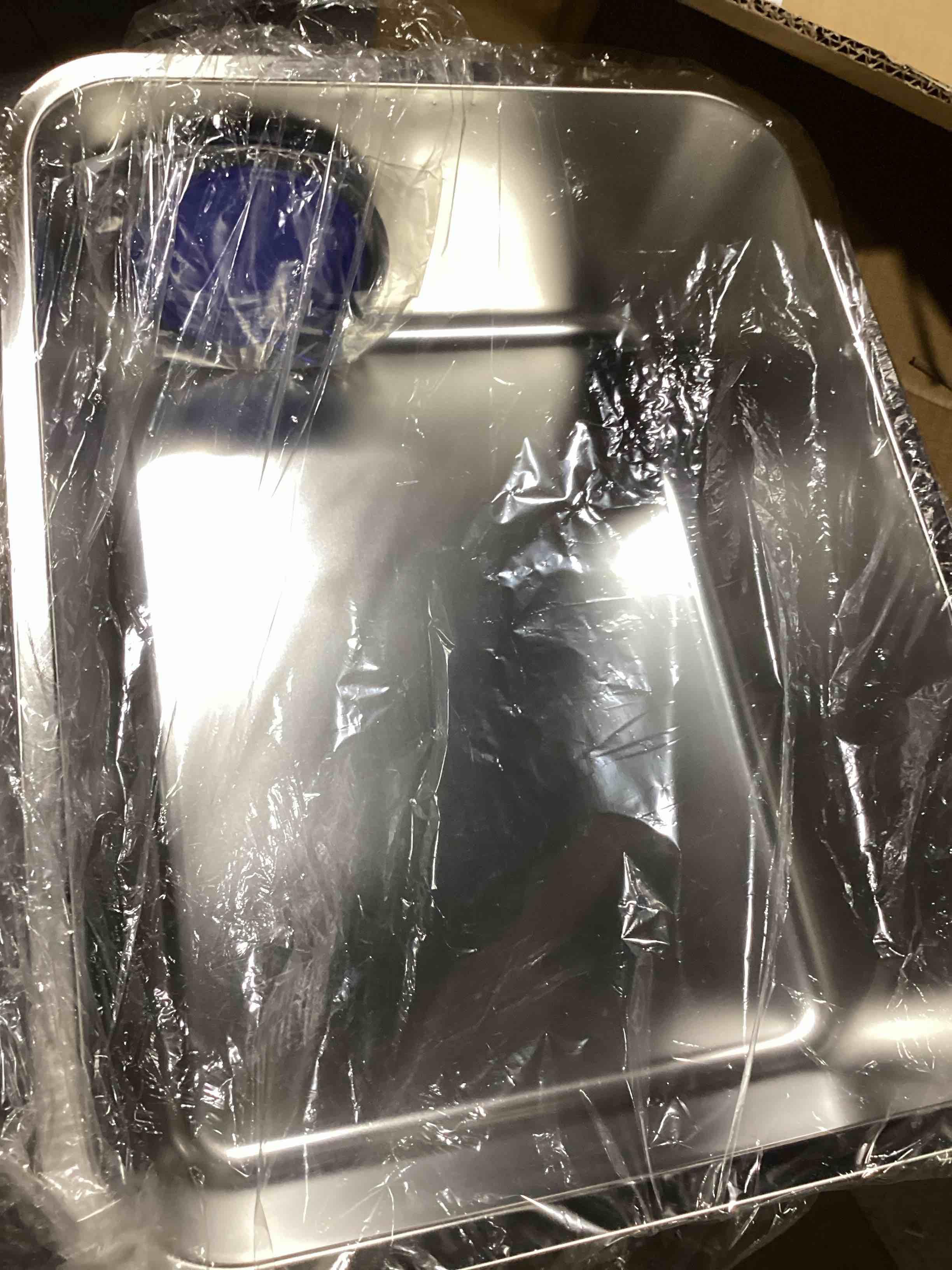 https://s3.amazonaws.com/lotting-images-prod/bidfta/BRN3590384_1754655473902.jpeg