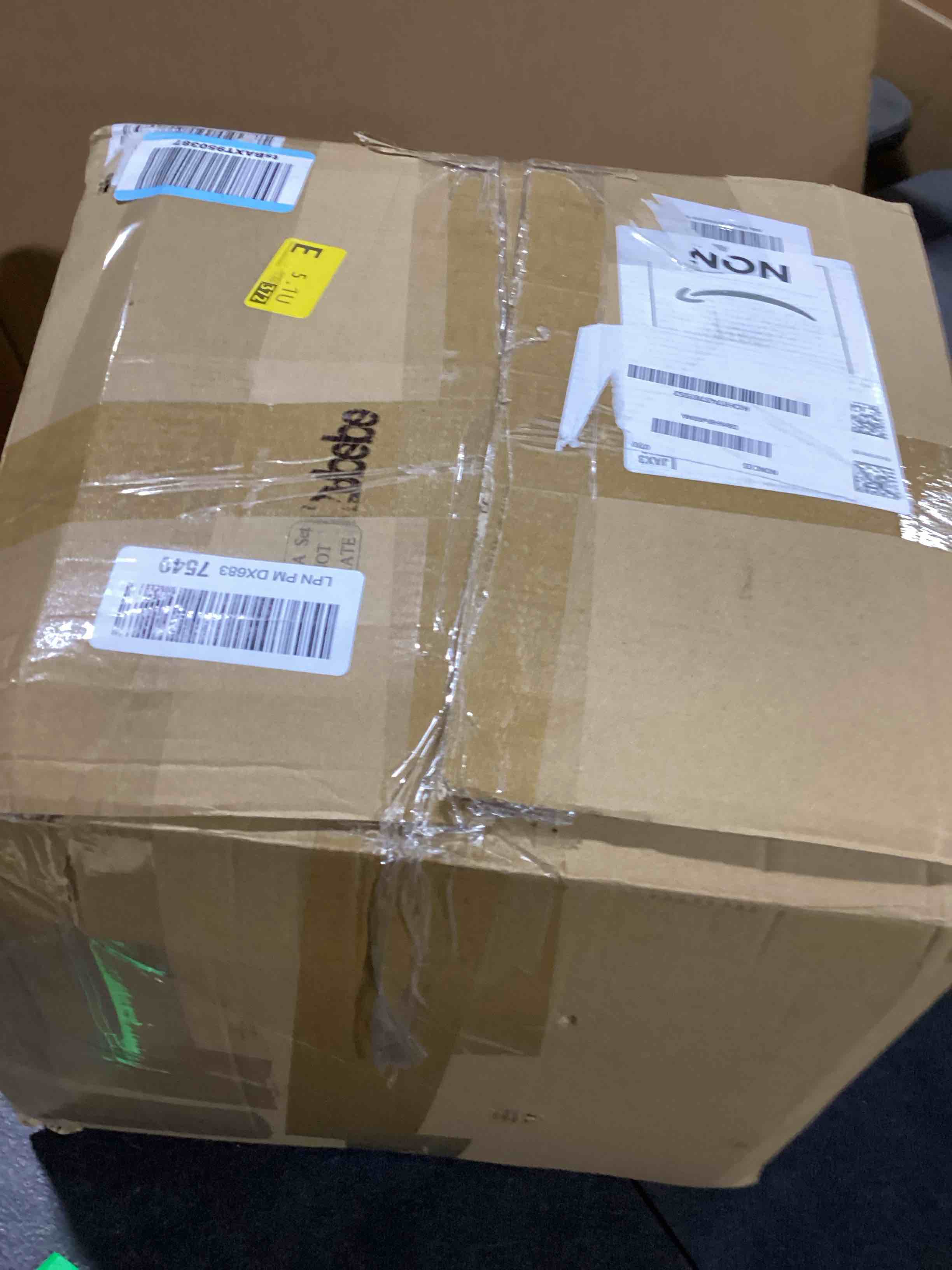 https://s3.amazonaws.com/lotting-images-prod/bidfta/BRN3590451_1754676862870.jpeg