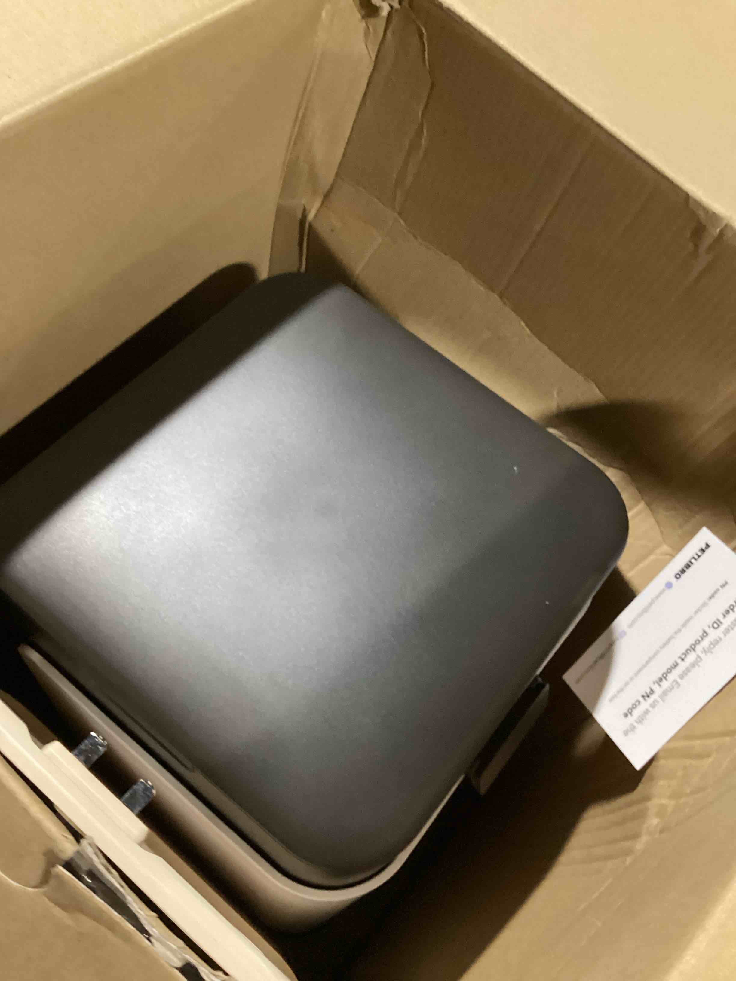 https://s3.amazonaws.com/lotting-images-prod/bidfta/BRN3591284_1755708366680.jpeg