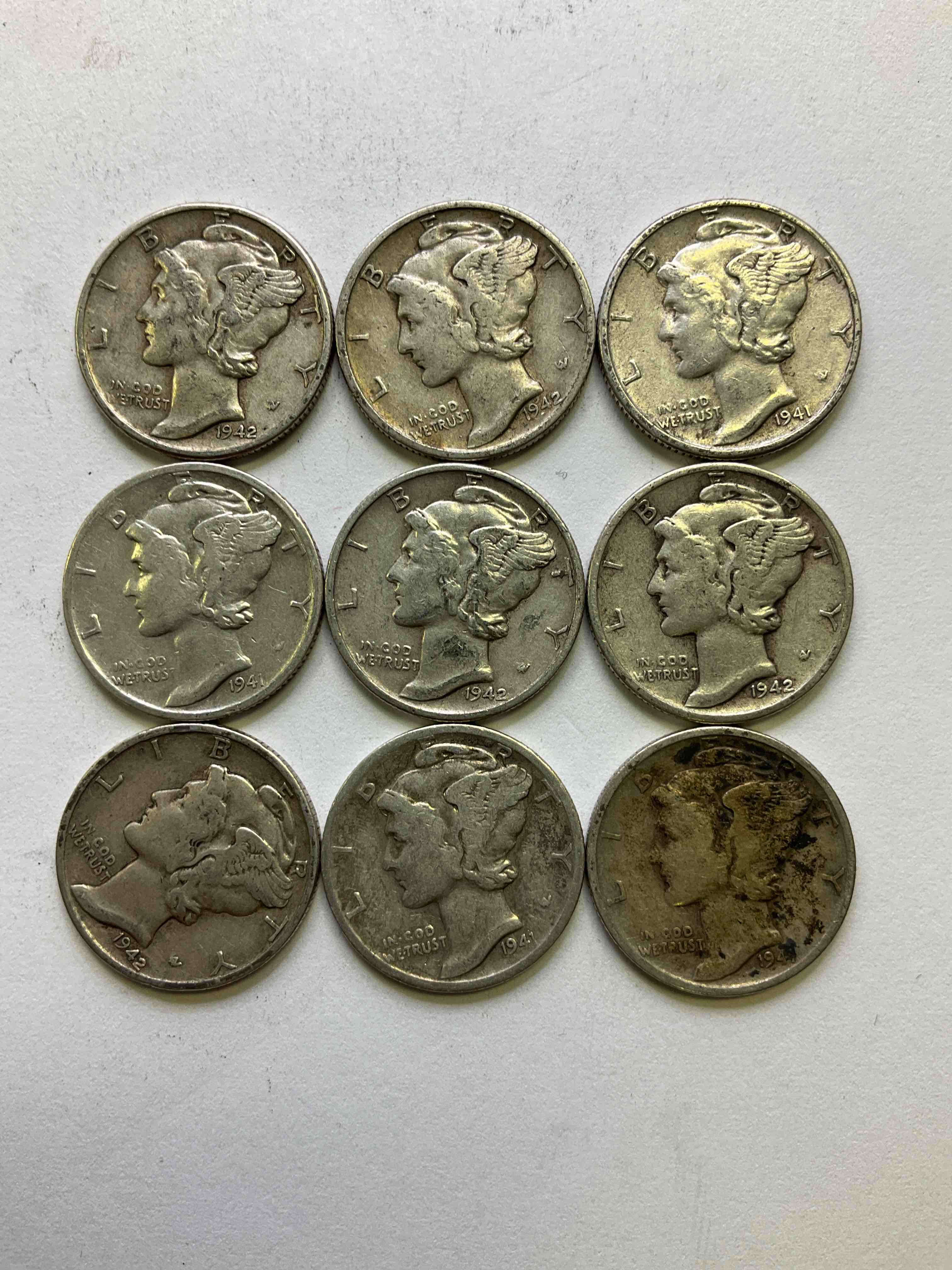 Antique U.S. Pure Fine Silver Mercury Dimes! Silver Mercury Dimes Were Minted From 1916-1945 & Have Become Serious Collector Items! Check Out These Awesome Examples, All In Nice, Circulated Condition With Visible Dates & Varying Years! Rare To Have Visible Dates! Makes For A Great Investment In Precious Metals, Mercury Dimes Are 90% Pure Fine Silver! They Don't Make Em' Like This Anymore!