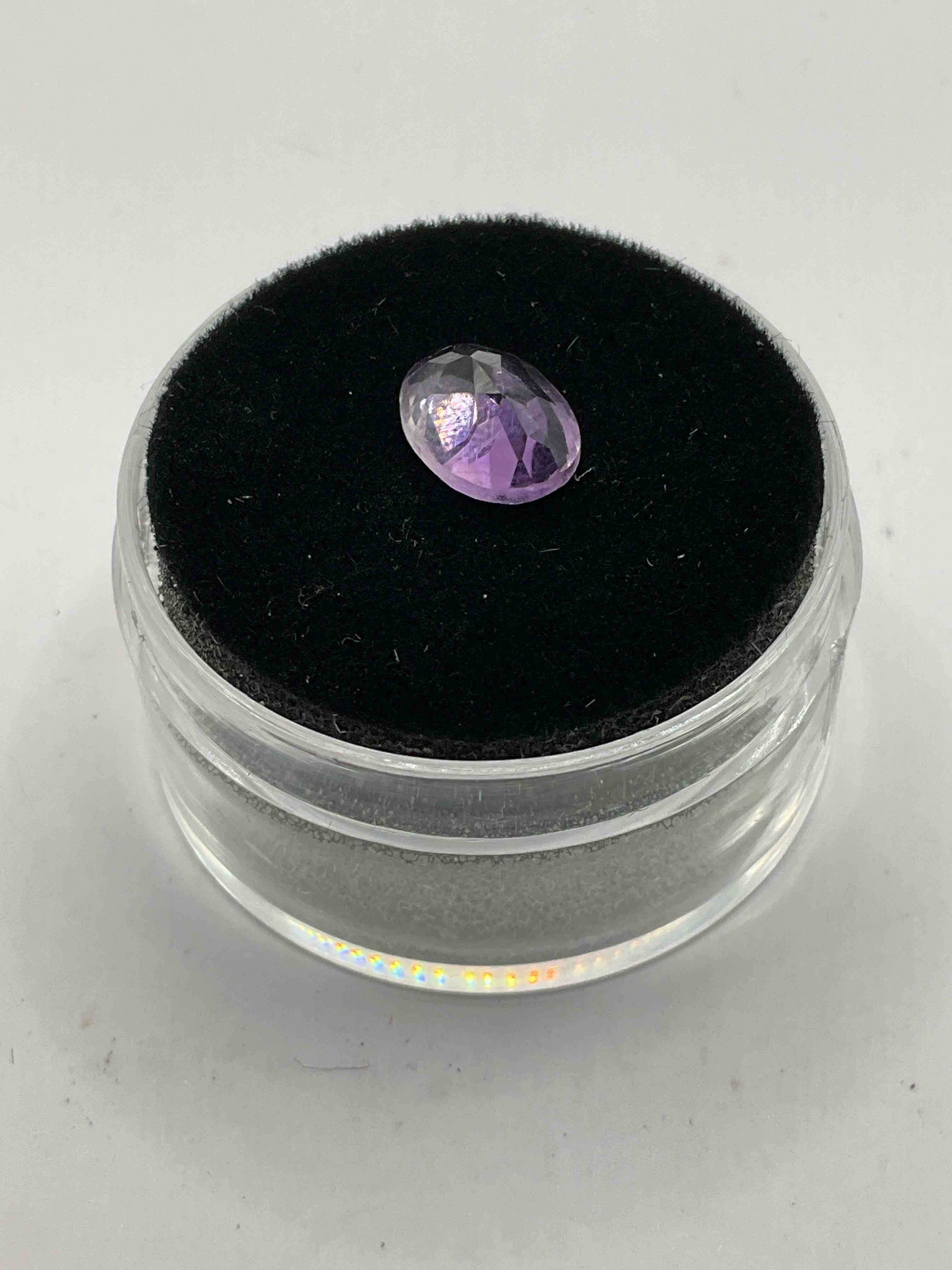Pink Amethyst Precious Gemstone, Authentic! Pink Amethyst Gemstone, Cut, Faceted & Polished! Pink Amethyst Are Famous For Their Stunning Pink Hue Colors & Originate In The Patagonia Region Of Argentina. Pink Amethyst Are Believed - To Promote Emotional Healing & Peace. The U.S. Dime In Image Is For Size Reference Only (Not Included). Own An Amazing, Stunning Gemstone!