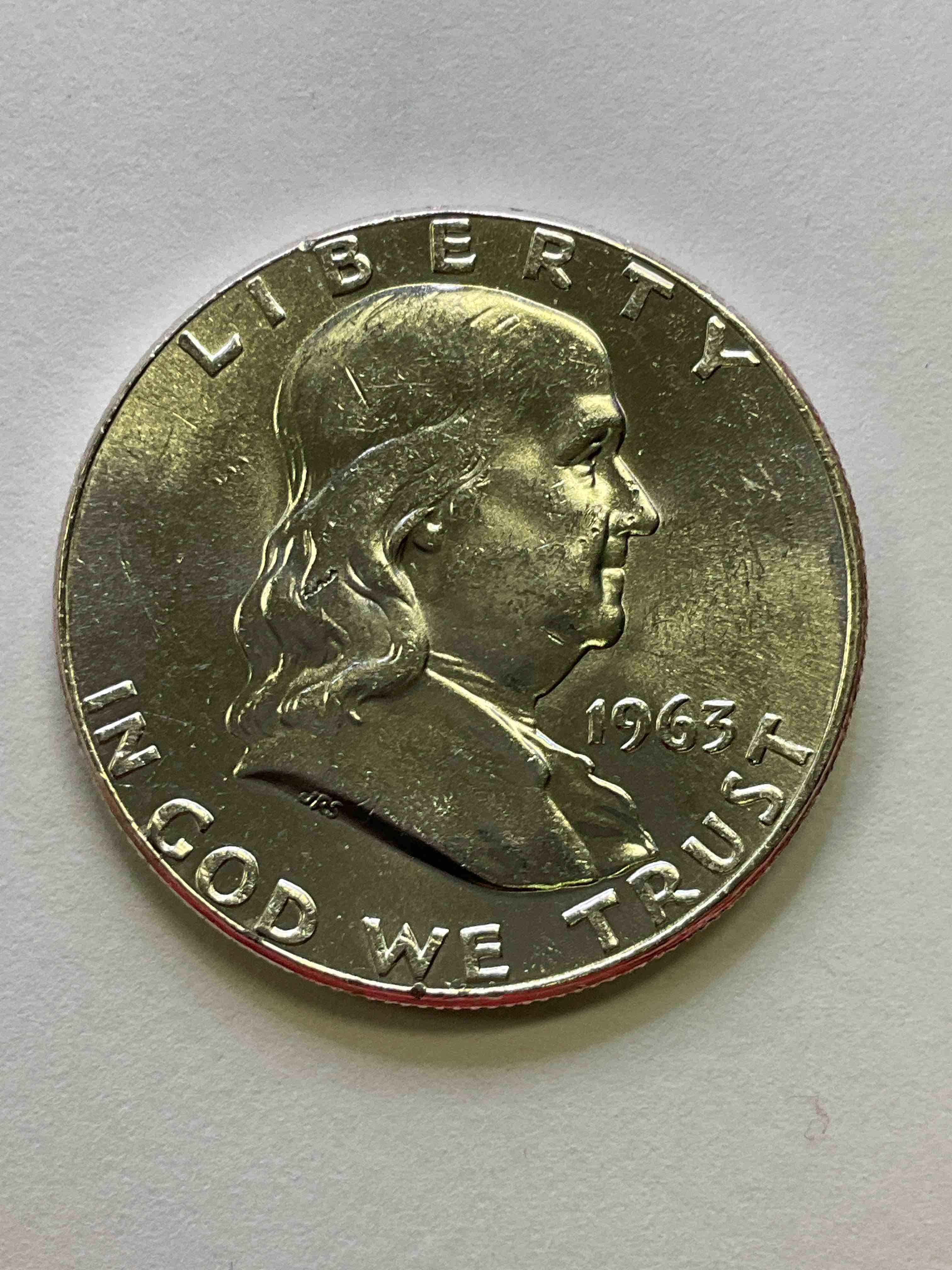 Uncirculated Ben Franklin Silver! Pre 1965 Silver U.S. Half Dollar Coins! Before 1965 American Half Dollars Were Actually Silver, Here Is A Gorgeous Example Of A Rare Ben Franklin Silver Half Dollar. Uncirculated, Great Condition & Great For Investing In Precious Metals! These Heavy Half Dollars Were Minted At 90% Silver and 10% Copper, Giving Them A Net Weight Of .36169 Ounces Of Pure Silver Per Coin! Getting Very Rare. Invest & Win!