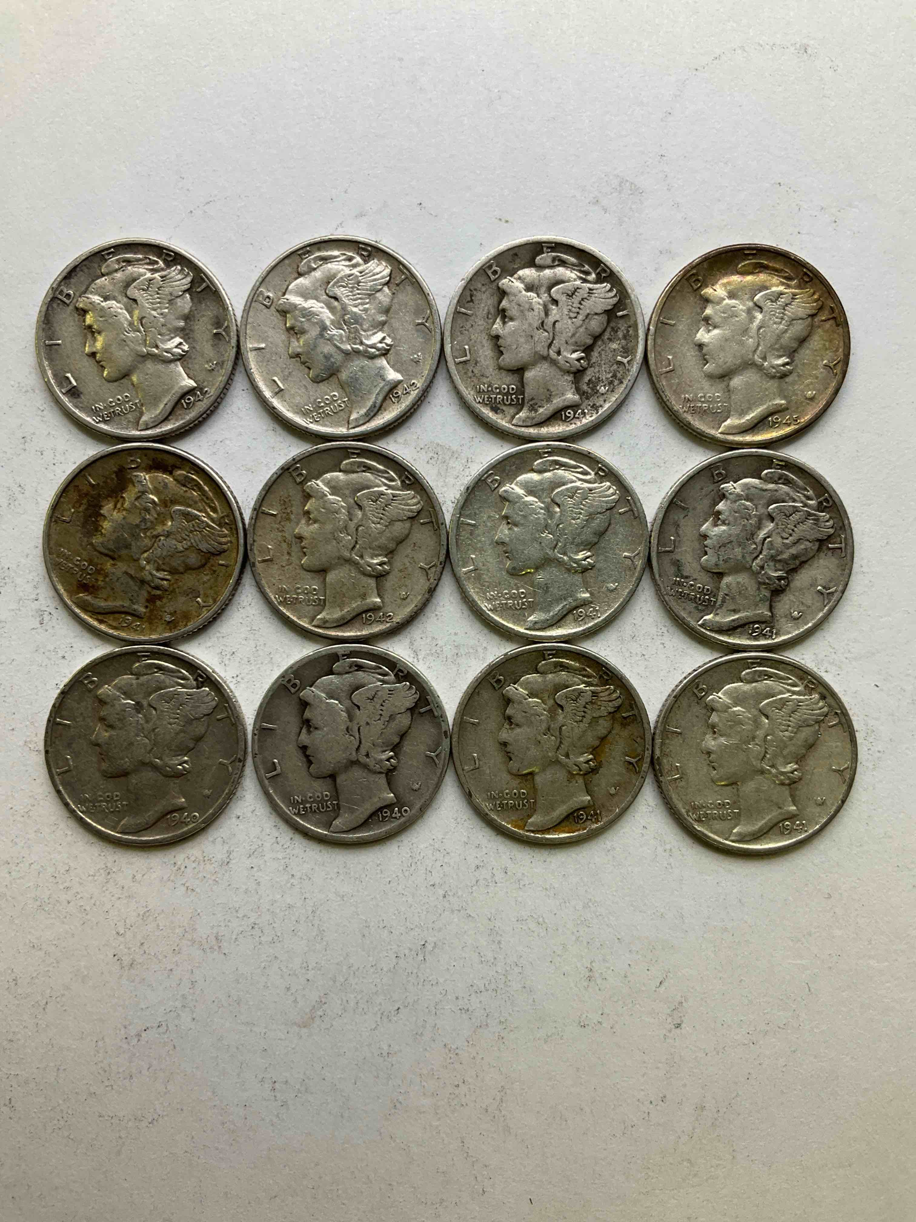 Antique U.S. Pure Fine Silver Mercury Dimes! Silver Mercury Dimes Were Minted From 1916-1945 & Have Become Serious Collector Items! Check Out These Awesome Examples, All In Nice, Circulated Condition With Visible Dates & Varying Years! Rare To Have Visible Dates! Makes For A Great Investment In Precious Metals, Mercury Dimes Are 90% Pure Fine Silver! They Don't Make Em' Like This Anymore!