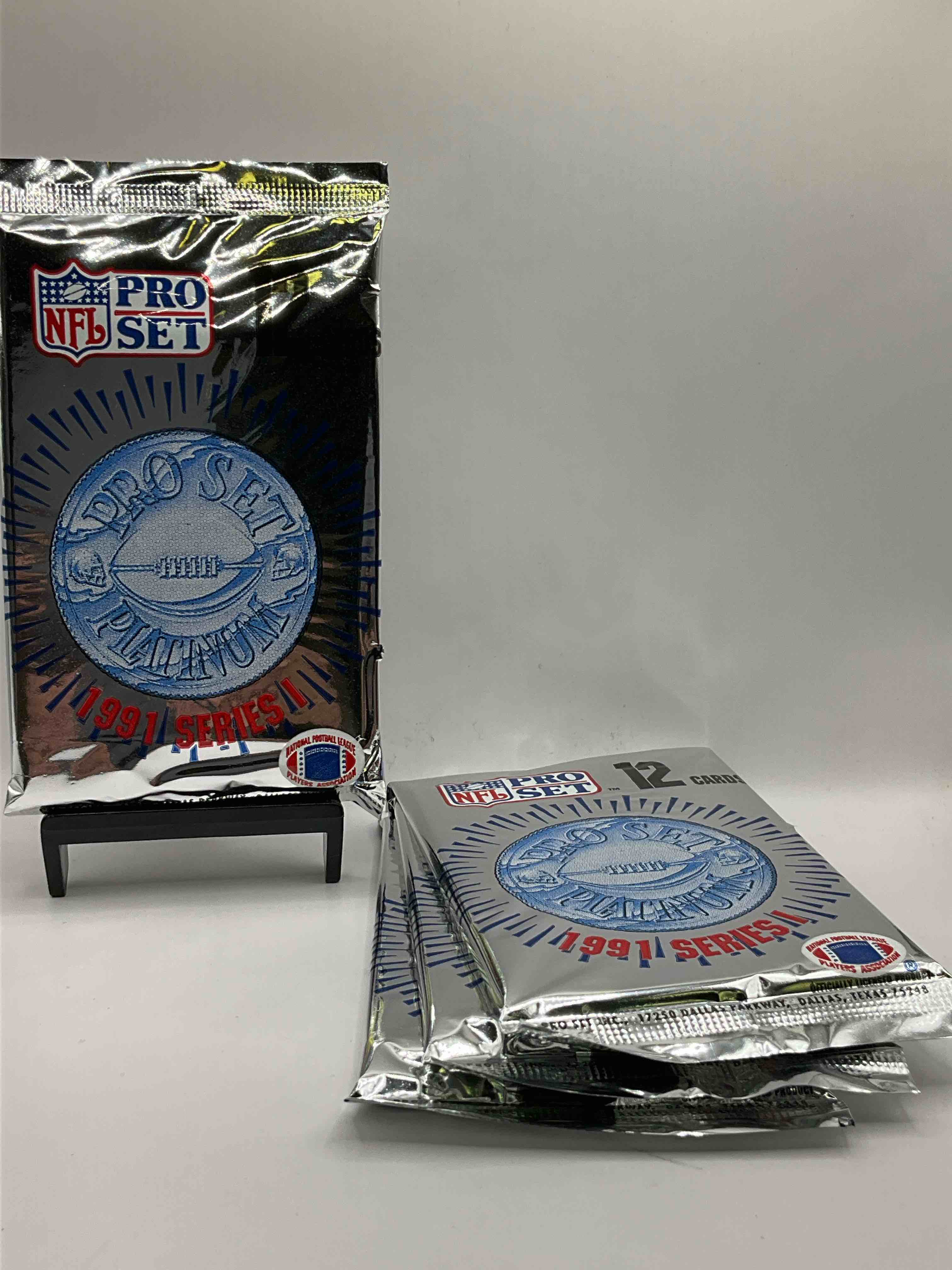 1991 Pro Set Platinum Edition Series II Unopened Packs! Search For Brett Favre Rookie & Bill Belichick Coach Rookie Card As Well As Santa Claus Card! 