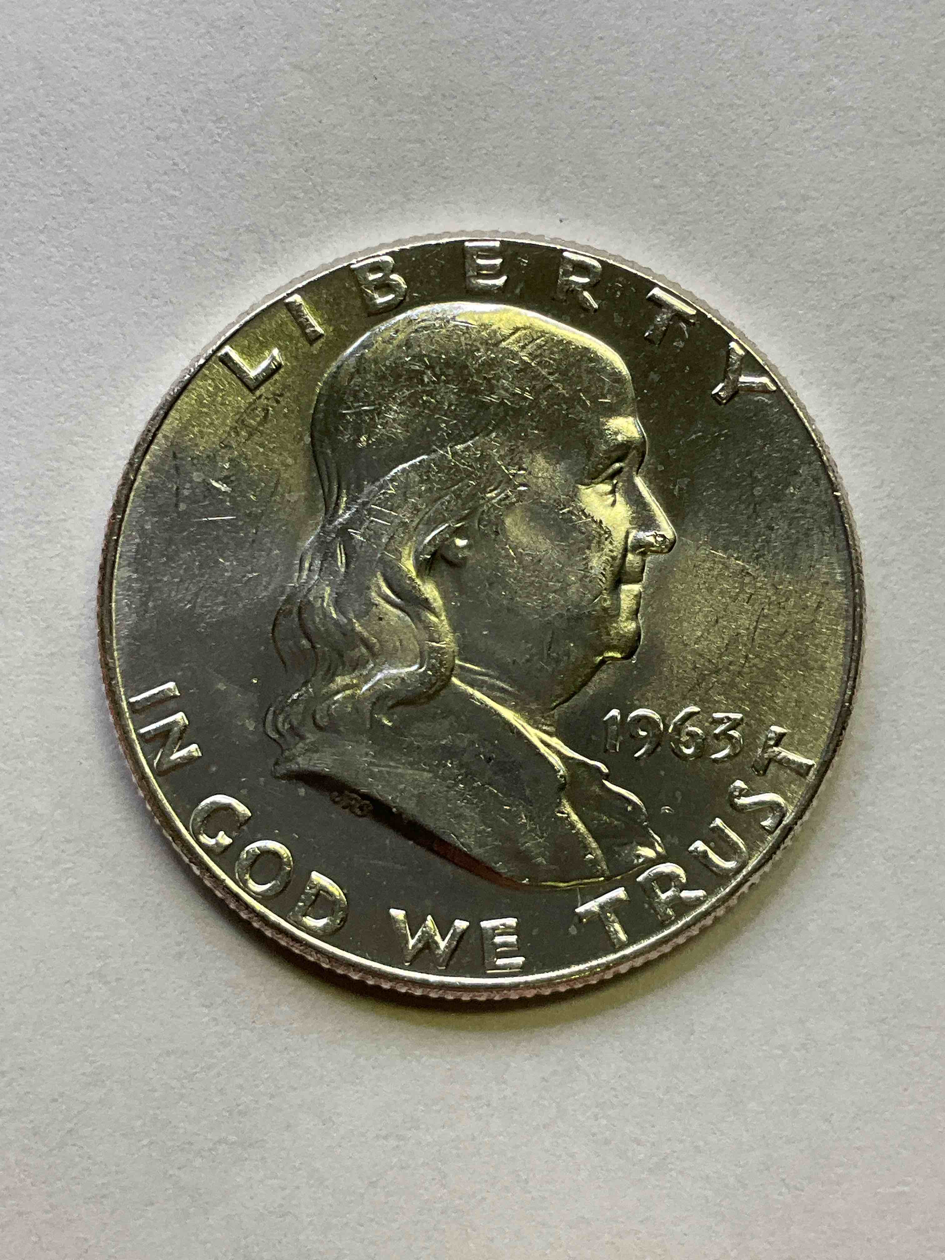Ben Franklin Uncirculated Silver! Pre 1965 Silver U.S. Half Dollar Coins! Before 1965 American Half Dollars Were Actually Silver, Here Are Two Gorgeous Examples Of Rare Ben Franklin UNCIRCULATED Silver Half Dollars (1954, 1963). Perfect Condition & Great For Investing In Precious Metals! These Heavy Half Dollars Were Minted At 90% Silver and 10% Copper, Giving Them A Net Weight Of .36169 Ounces Of Pure Silver Per Coin! Very Rare In Uncirculated Condition!