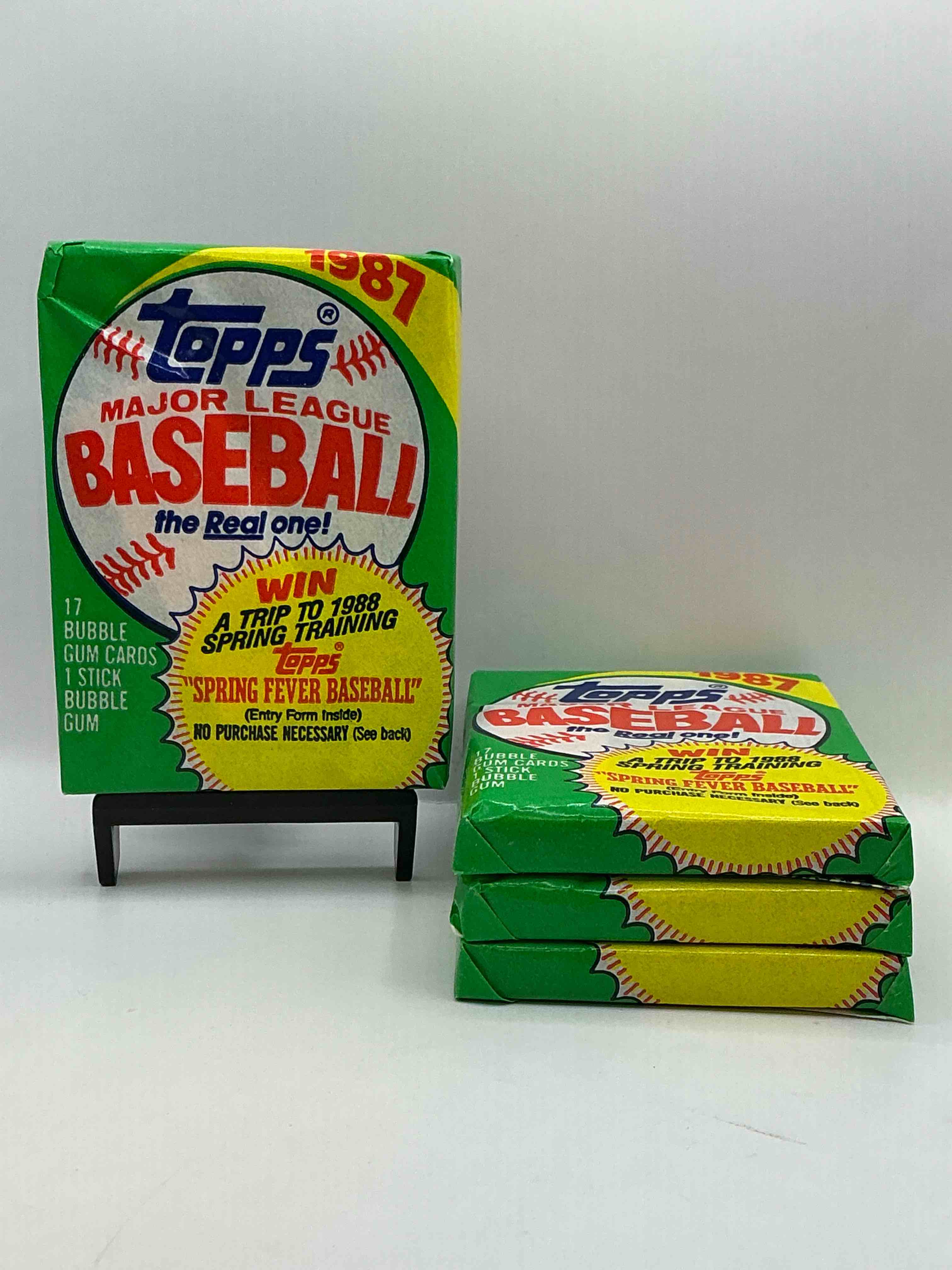 Loaded! 1987 Topps Baseball Unopened Sports Card Collectible Wax Pack, Direct From Original Retail Case! 1987 Topps Baseball Is A Loaded Year With Rookie Cards From Barry Bonds (PSA 10 $300+), Bo Jackson, Jose Canseco & More! Excellent Condition!